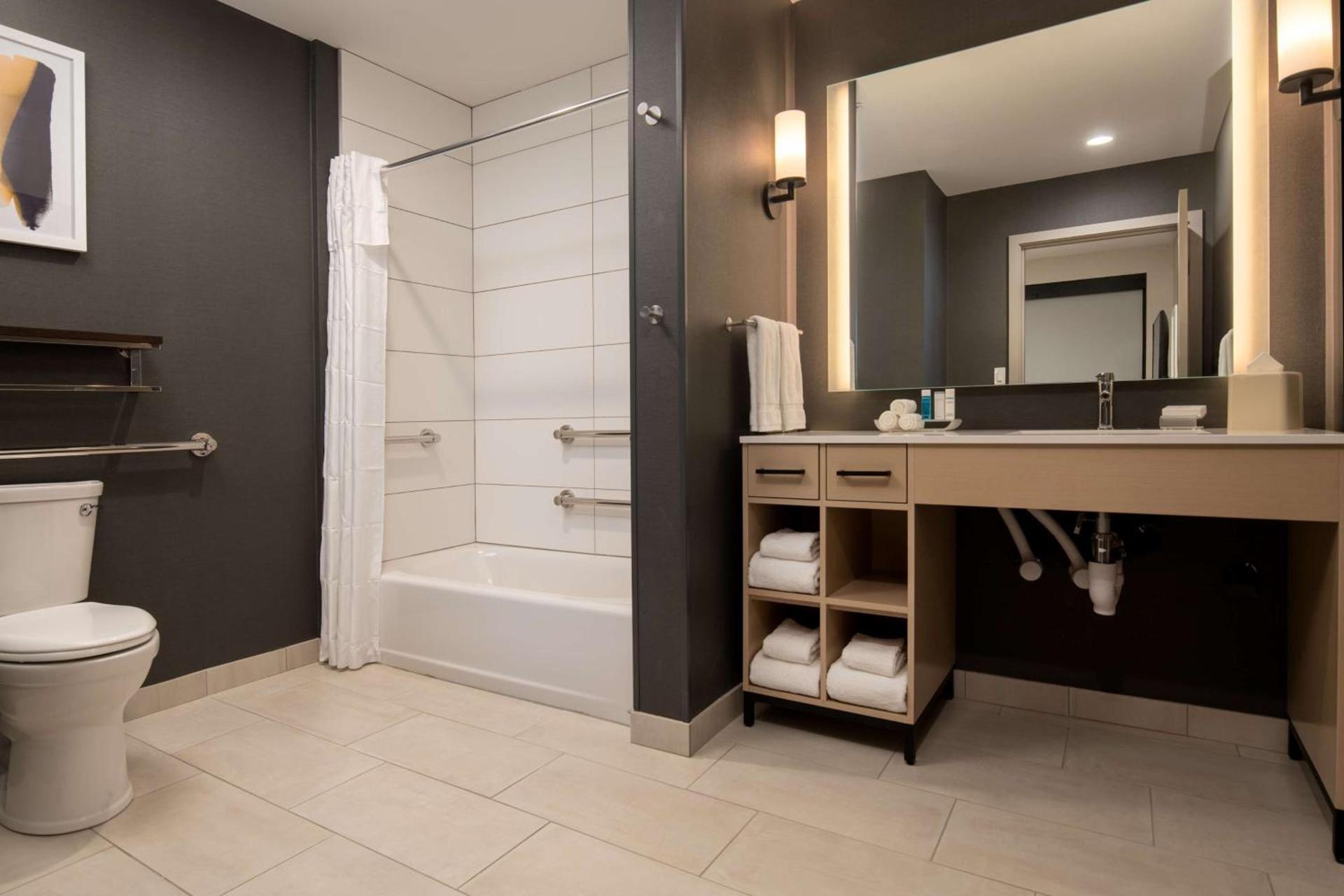 Homewood Suites By Hilton Belmont photo 18