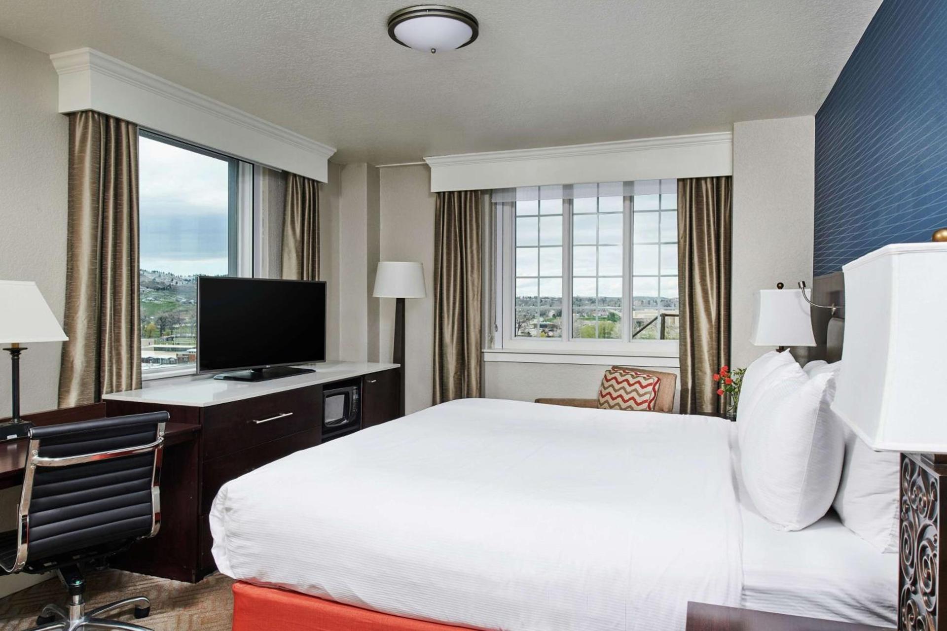 Hotel Alex Johnson Rapid City, Curio Collection by Hilton photo 69