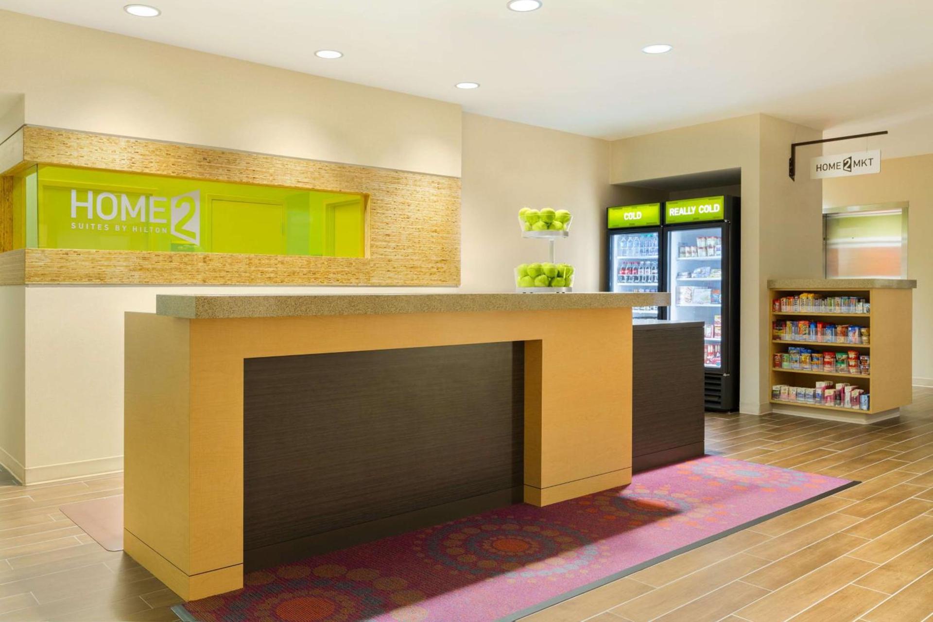 Home2 Suites By Hilton Youngstown photo 9