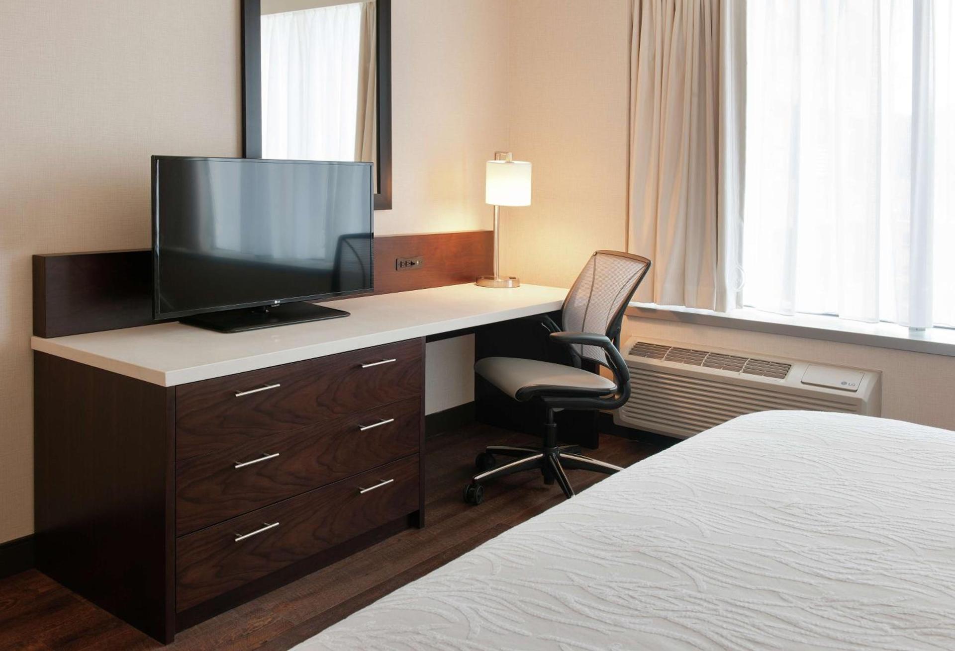 Hilton Garden Inn Pittsburgh Downtown photo 17