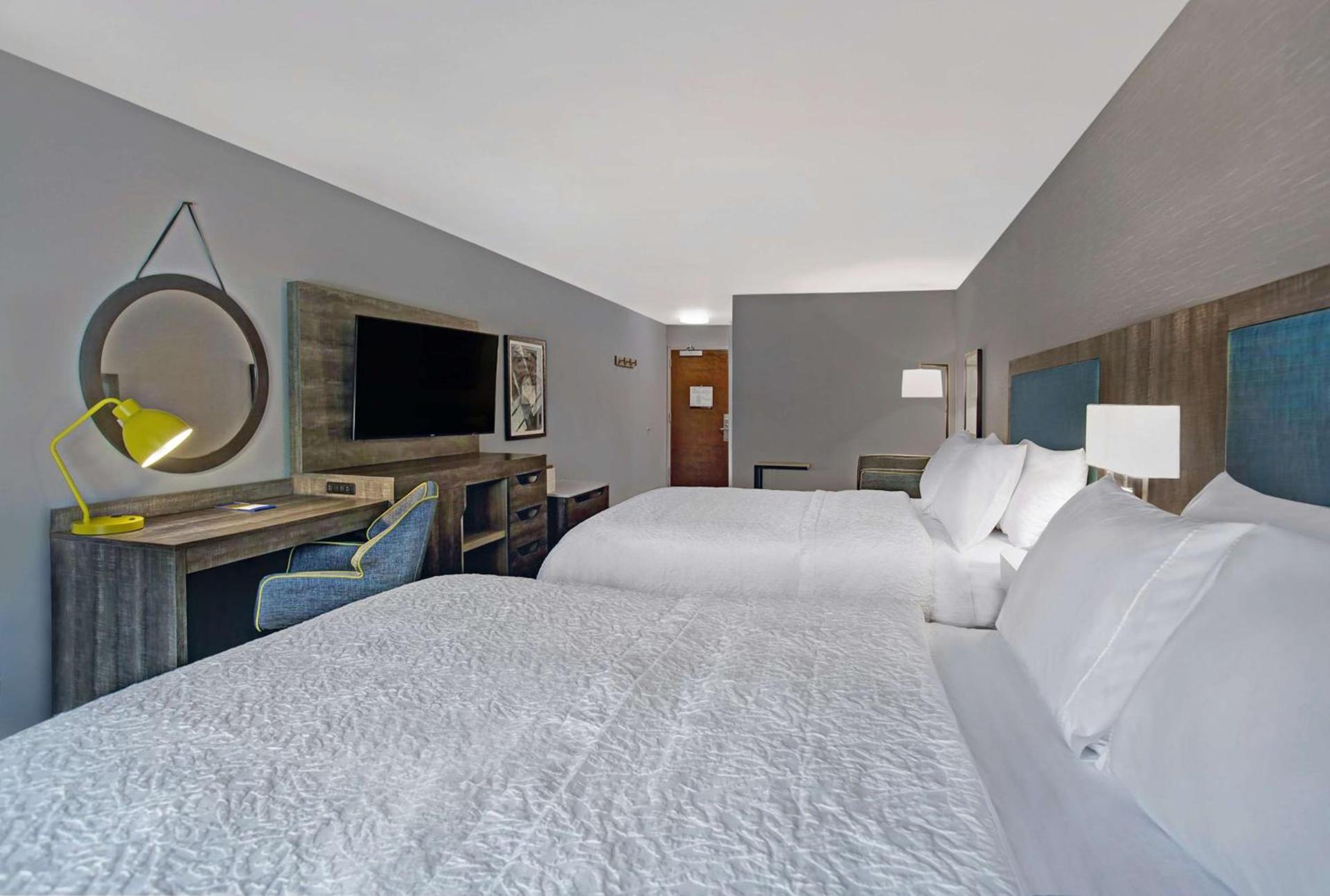 Hampton Inn Westfield photo 22