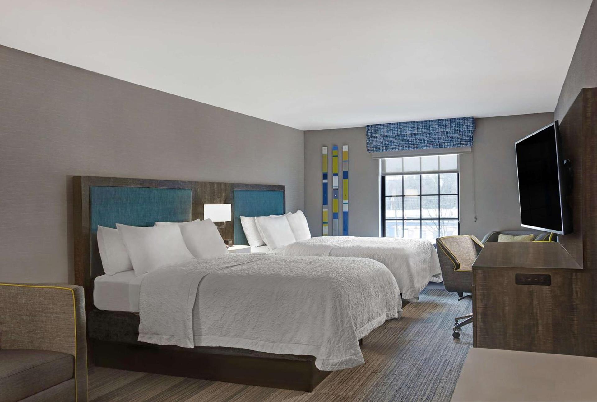 Hampton Inn Westfield photo 29