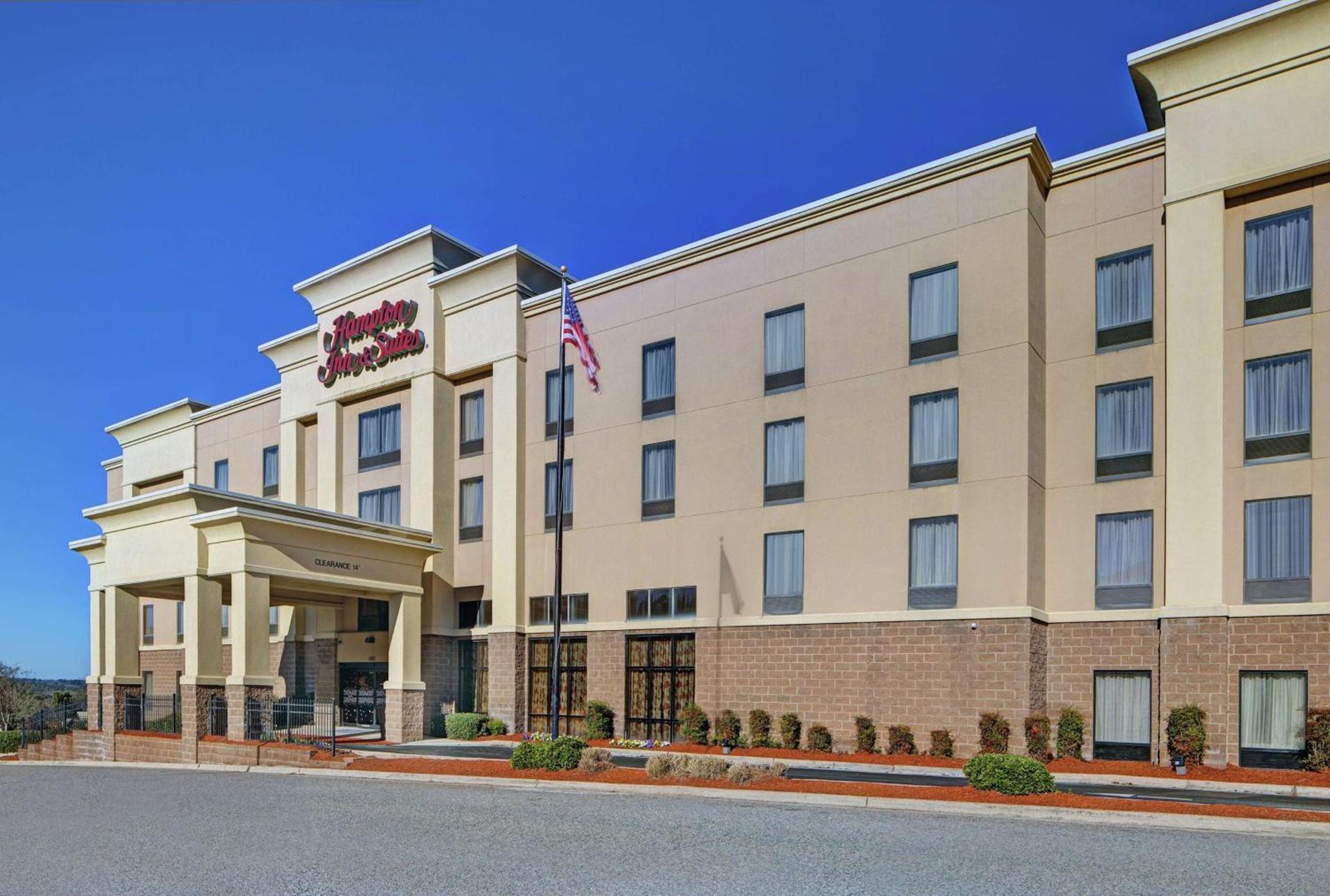 Hampton Inn & Suites Augusta West photo 2