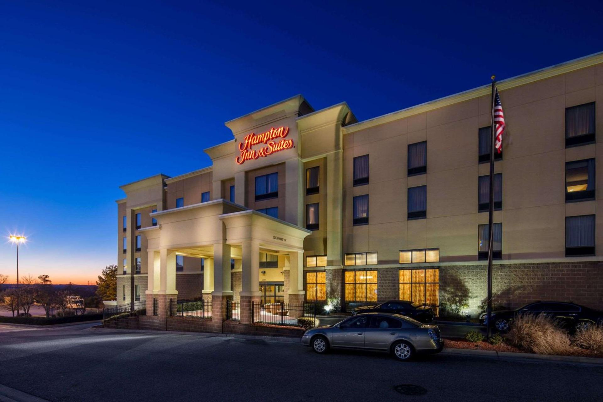 Hampton Inn & Suites Augusta West photo 3