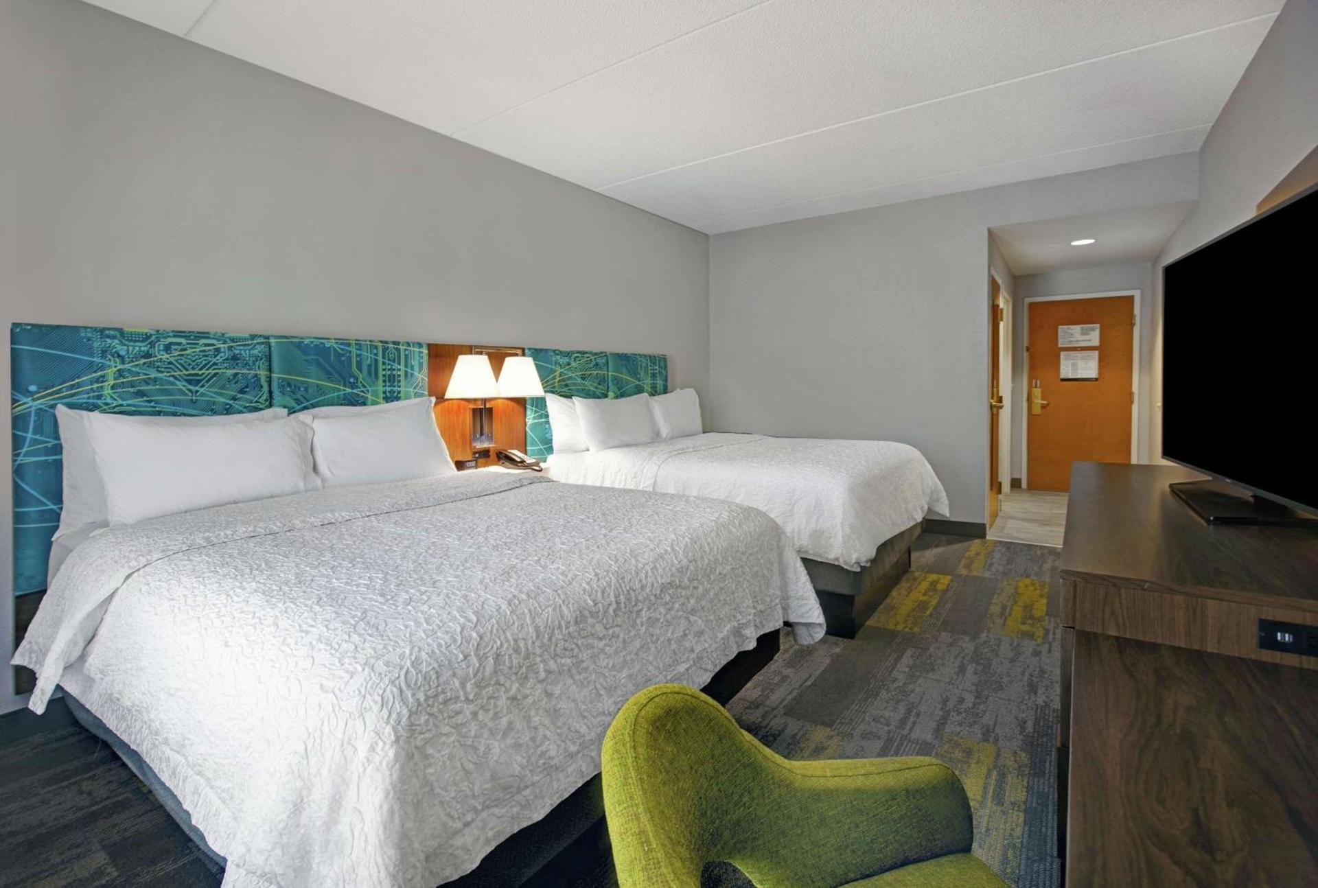 Hampton Inn & Suites Augusta West photo 30