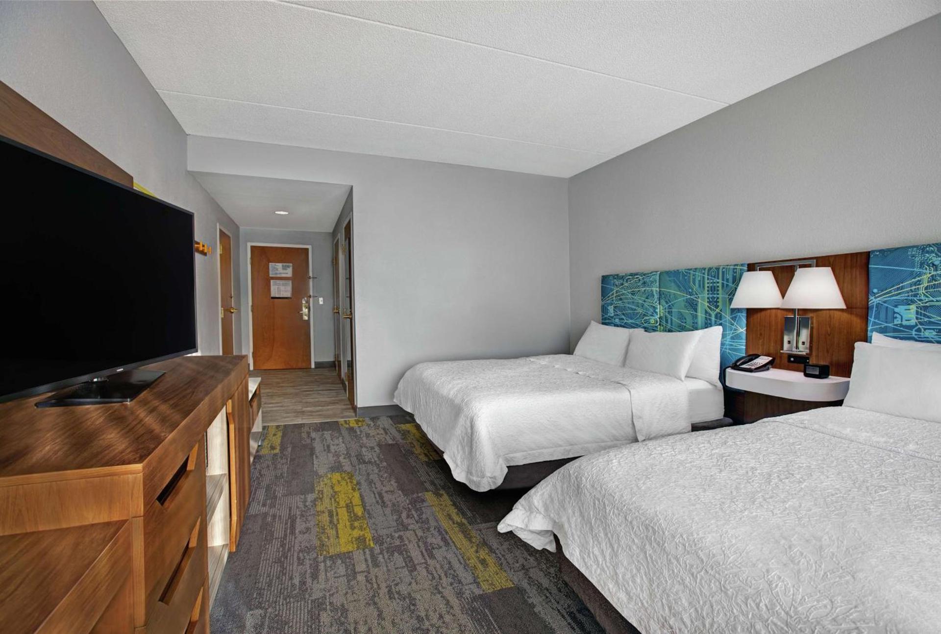 Hampton Inn & Suites Augusta West photo 41