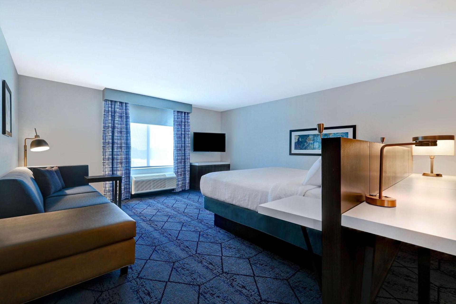 Hilton Garden Inn Cedar Rapids photo 25