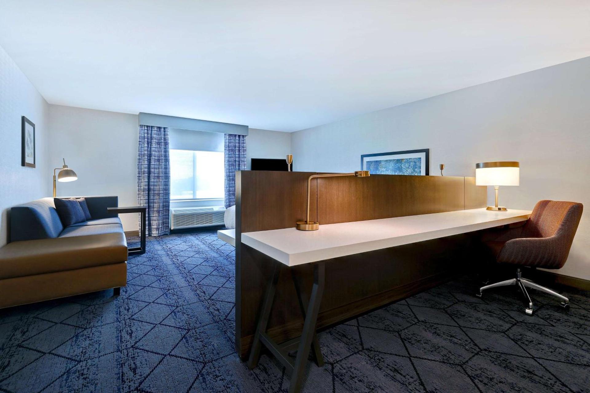 Hilton Garden Inn Cedar Rapids photo 26
