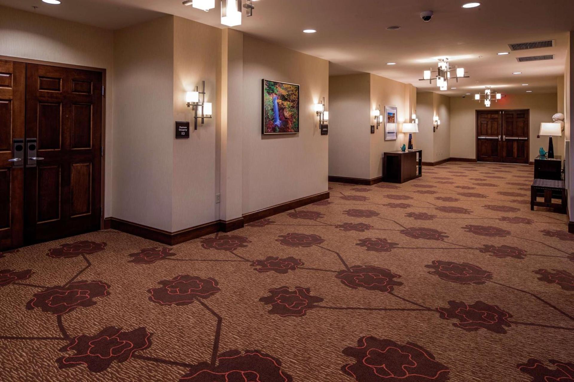 Hilton Garden Inn Uniontown photo 2