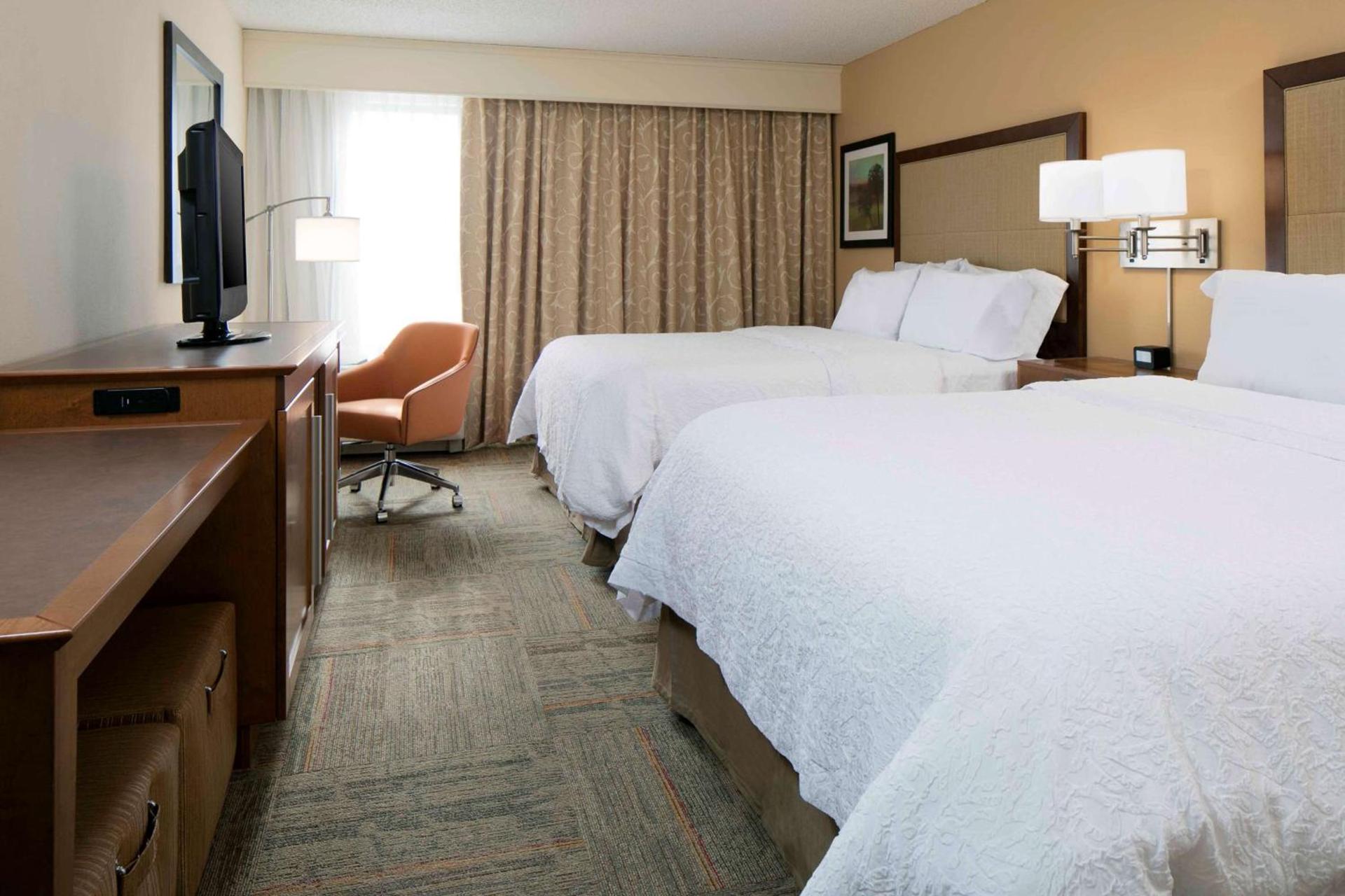 Hampton Inn Kansas City/Shawnee Mission photo 10