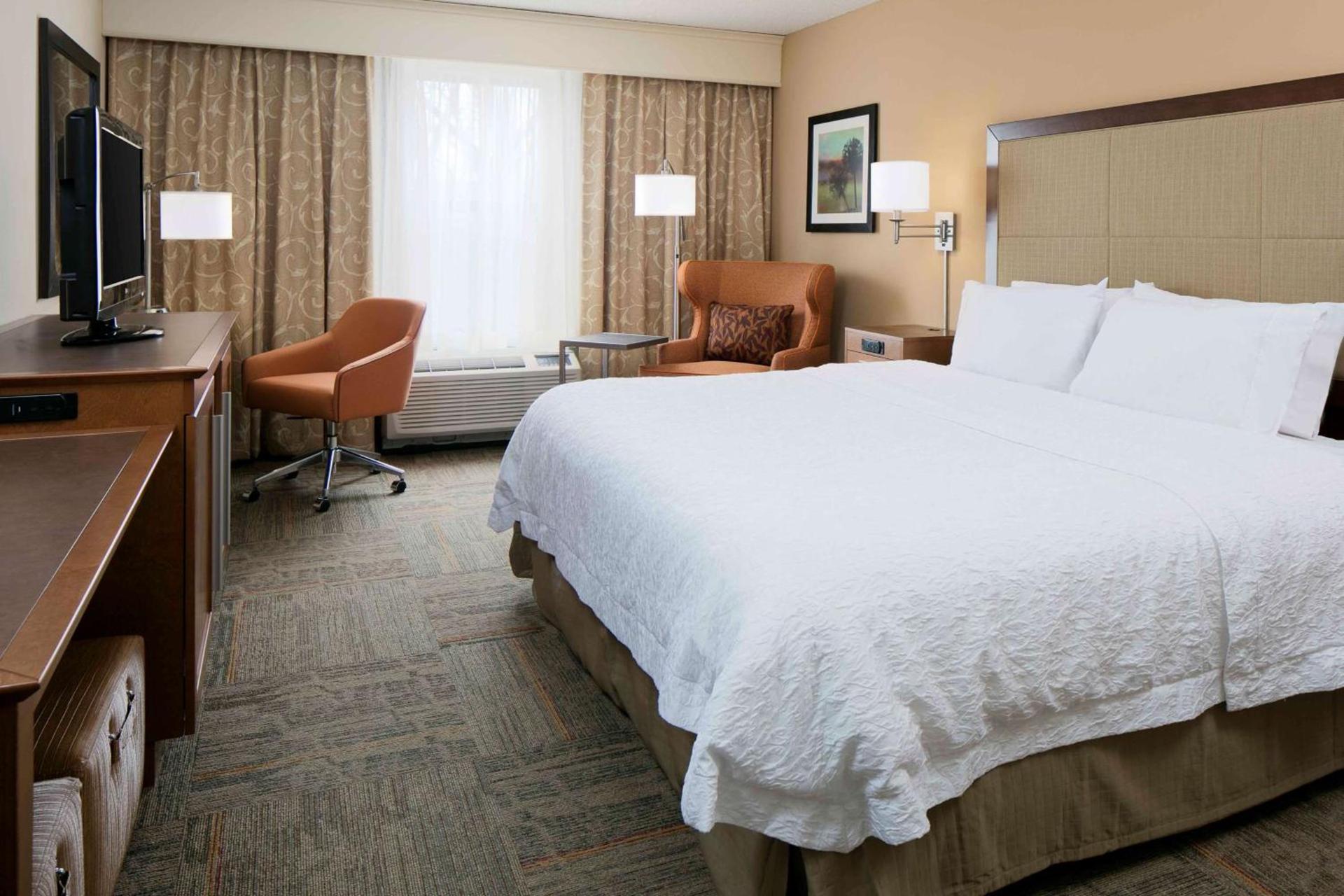 Hampton Inn Kansas City/Shawnee Mission photo 16