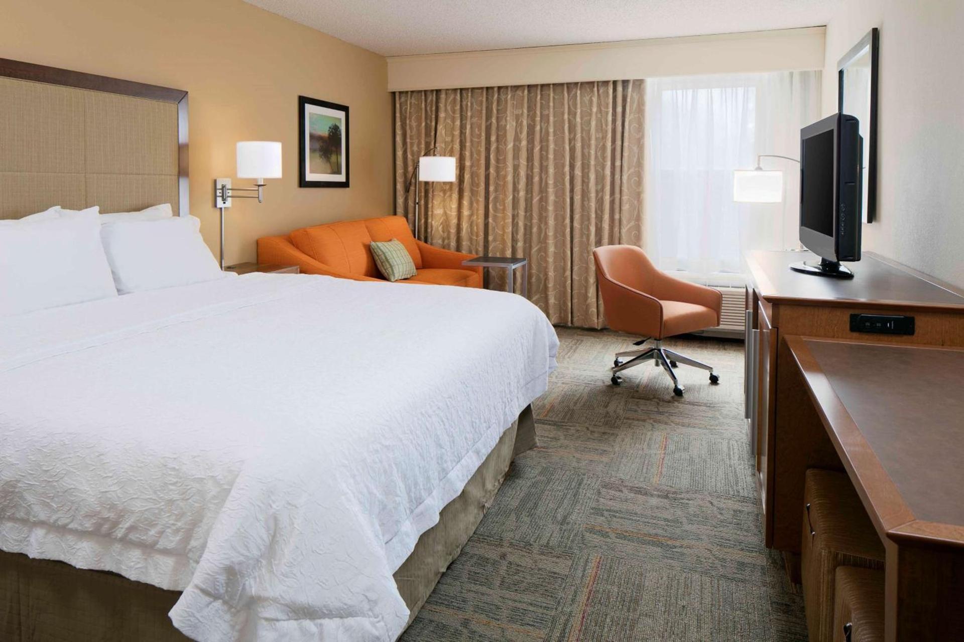 Hampton Inn Kansas City/Shawnee Mission photo 17