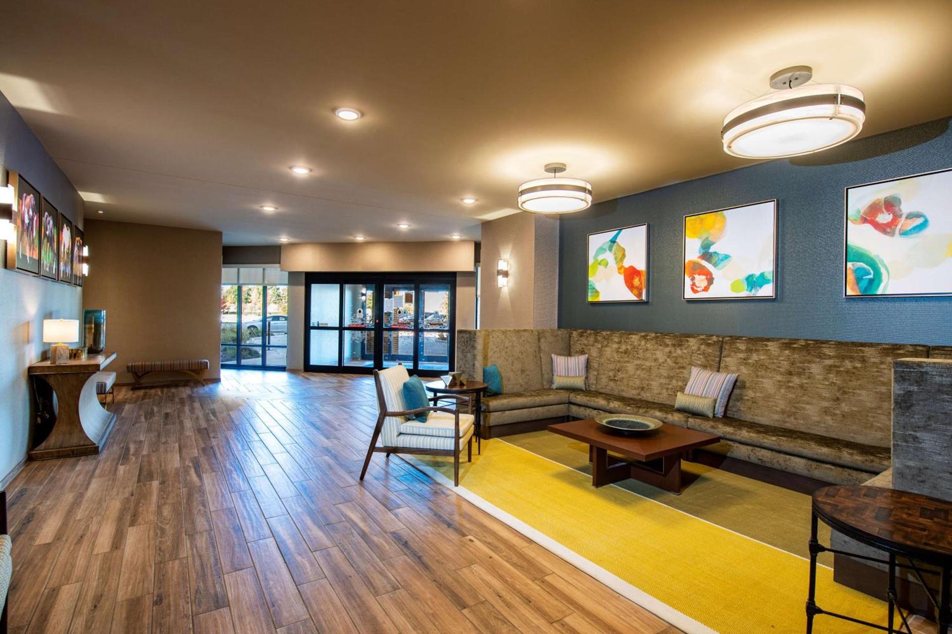 Hampton Inn & Suites Keller Town Center photo 13