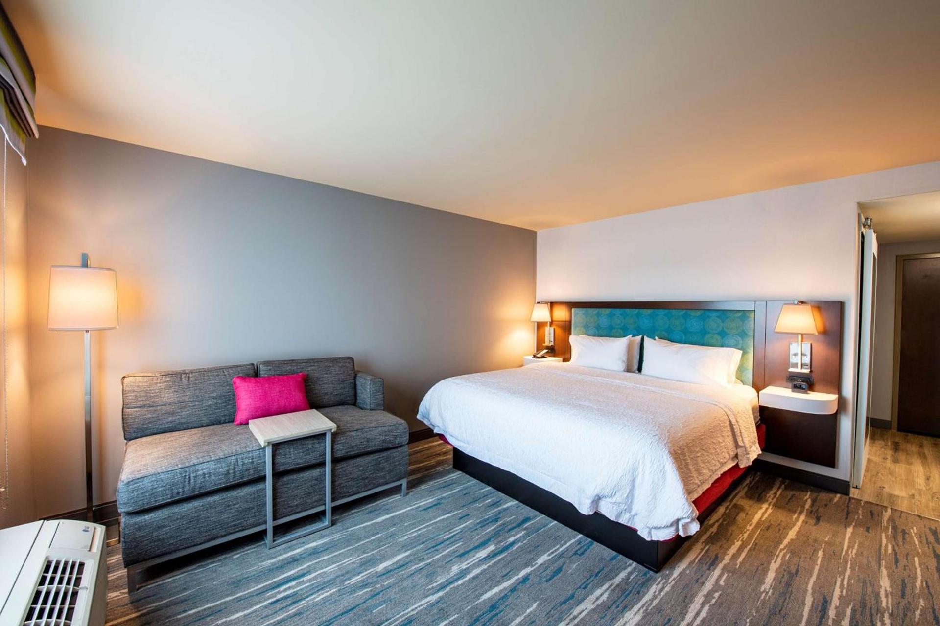 Hampton Inn & Suites Keller Town Center photo 18