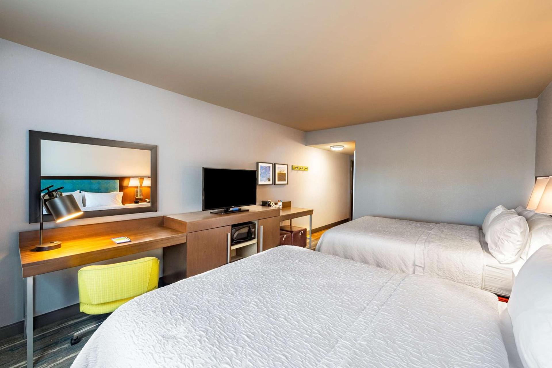 Hampton Inn & Suites Keller Town Center photo 24
