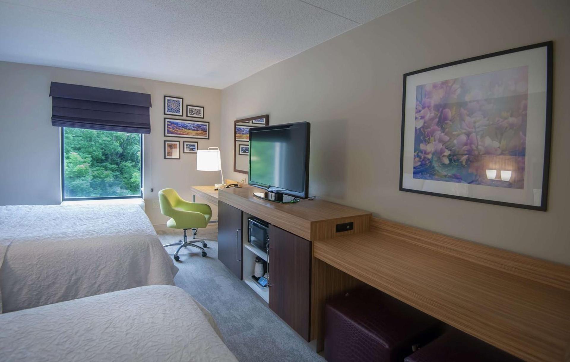 Hampton Inn Doylestown photo 19