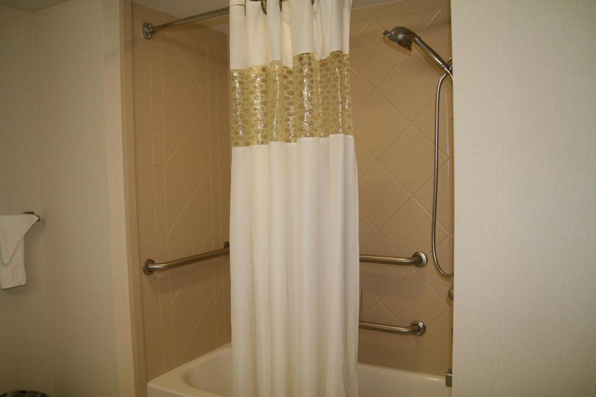 Hampton Inn Doylestown photo 28