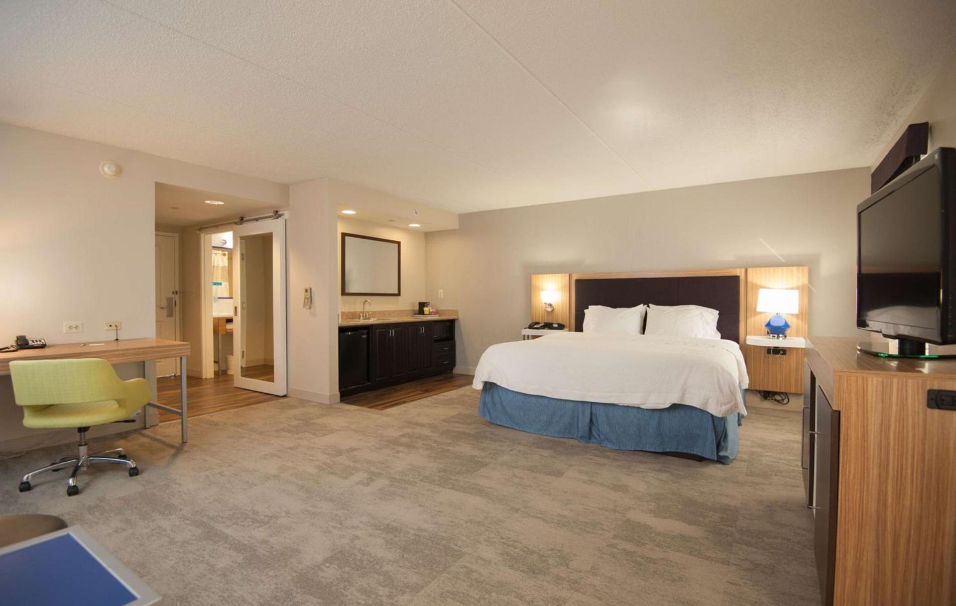 Hampton Inn Doylestown photo 29