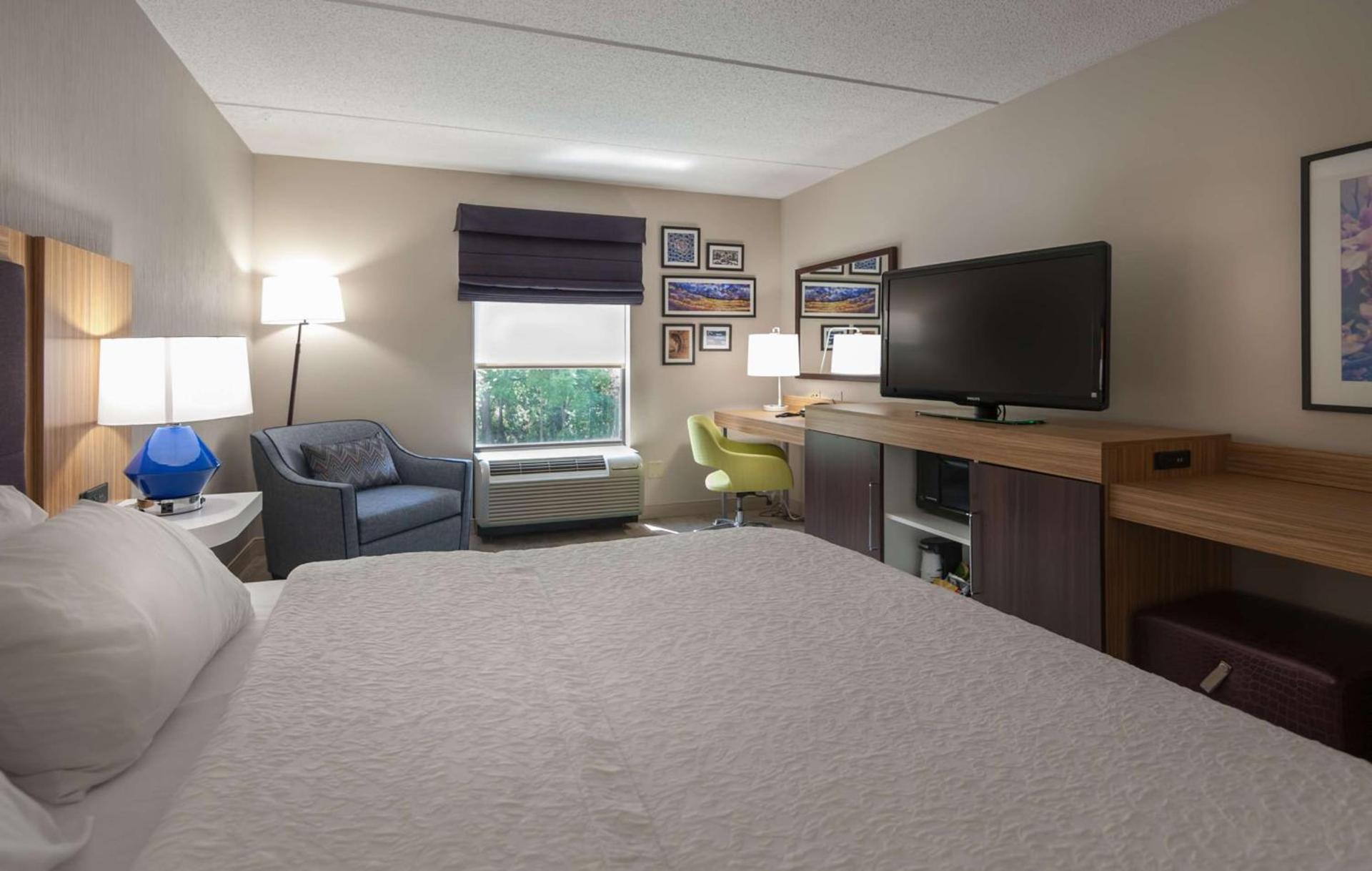 Hampton Inn Doylestown photo 39