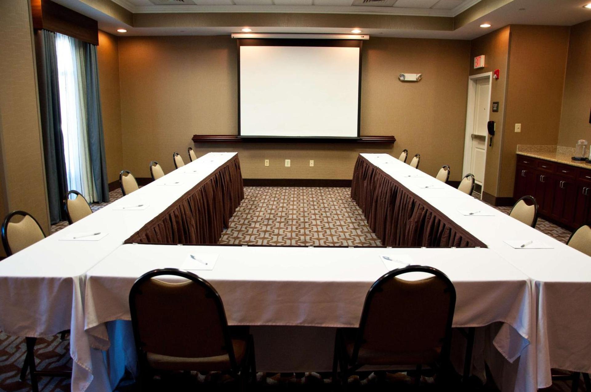 Hampton Inn Doylestown photo 43