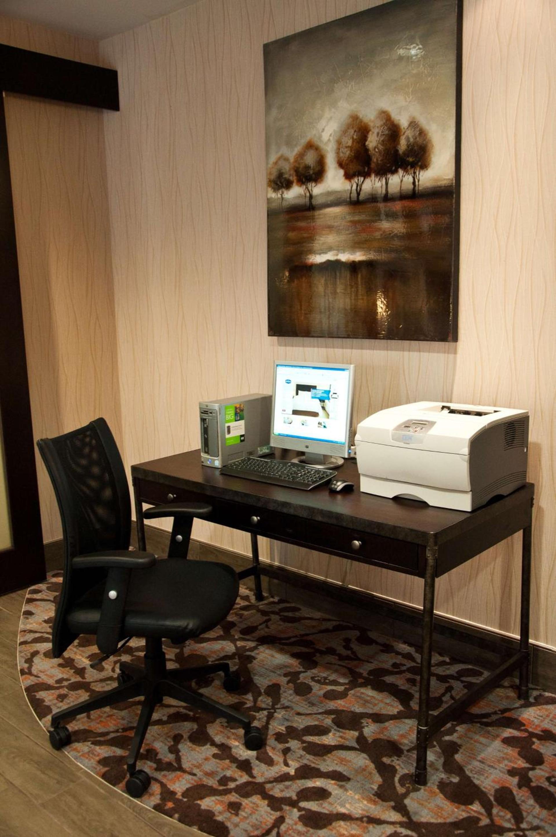 Hampton Inn Doylestown photo 47