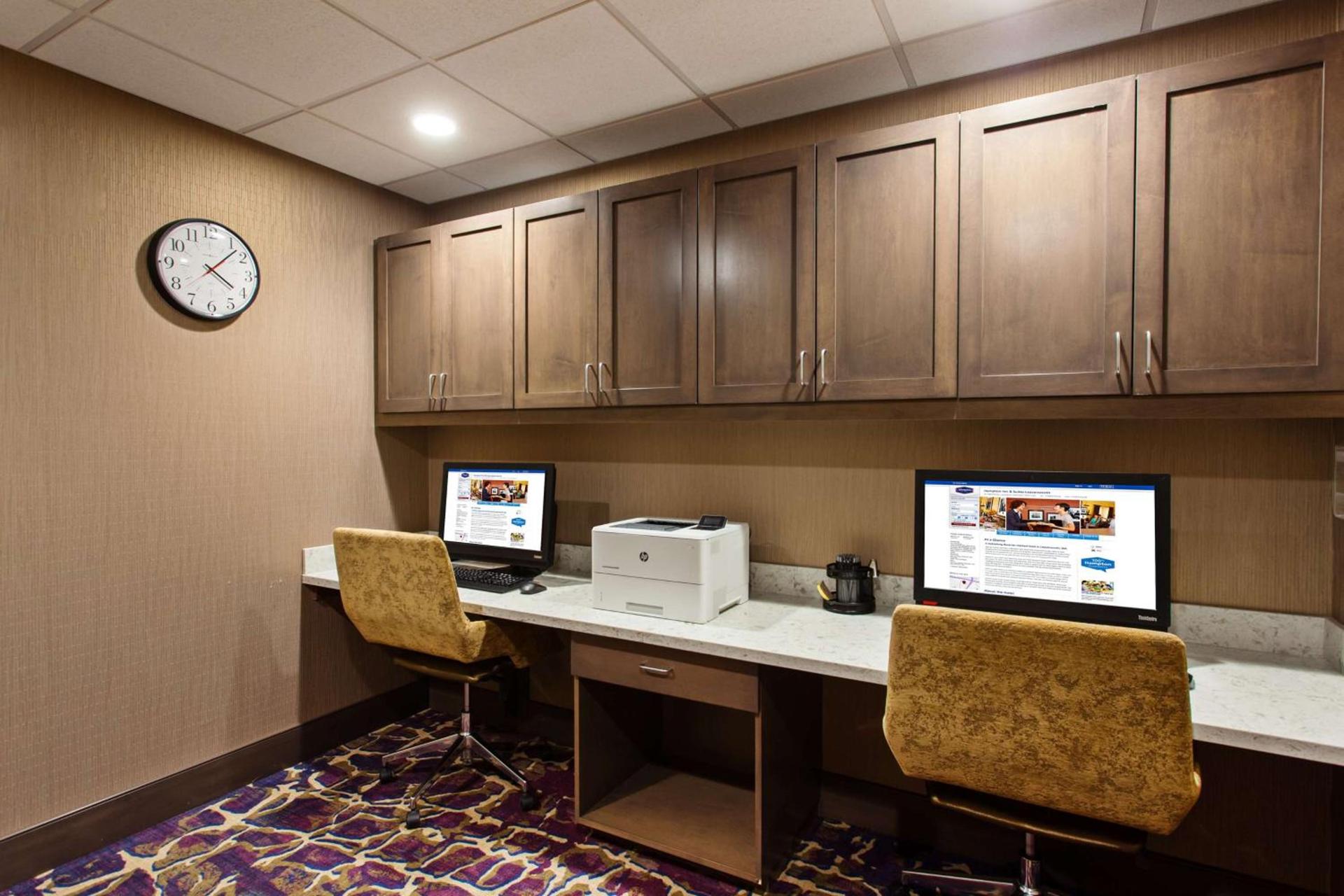Hampton Inn & Suites Leavenworth photo 35
