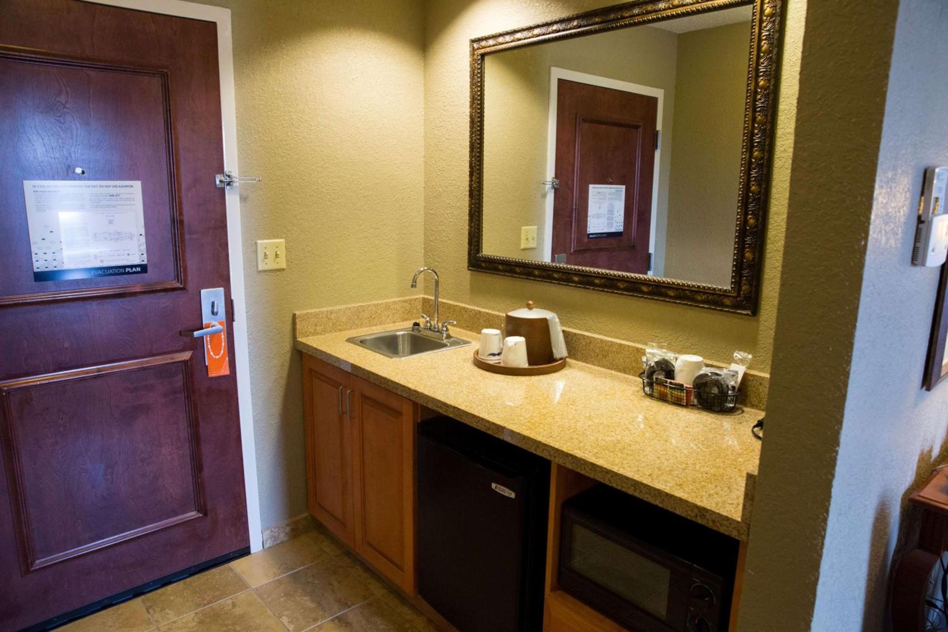 Hampton Inn & Suites Grenada photo 14
