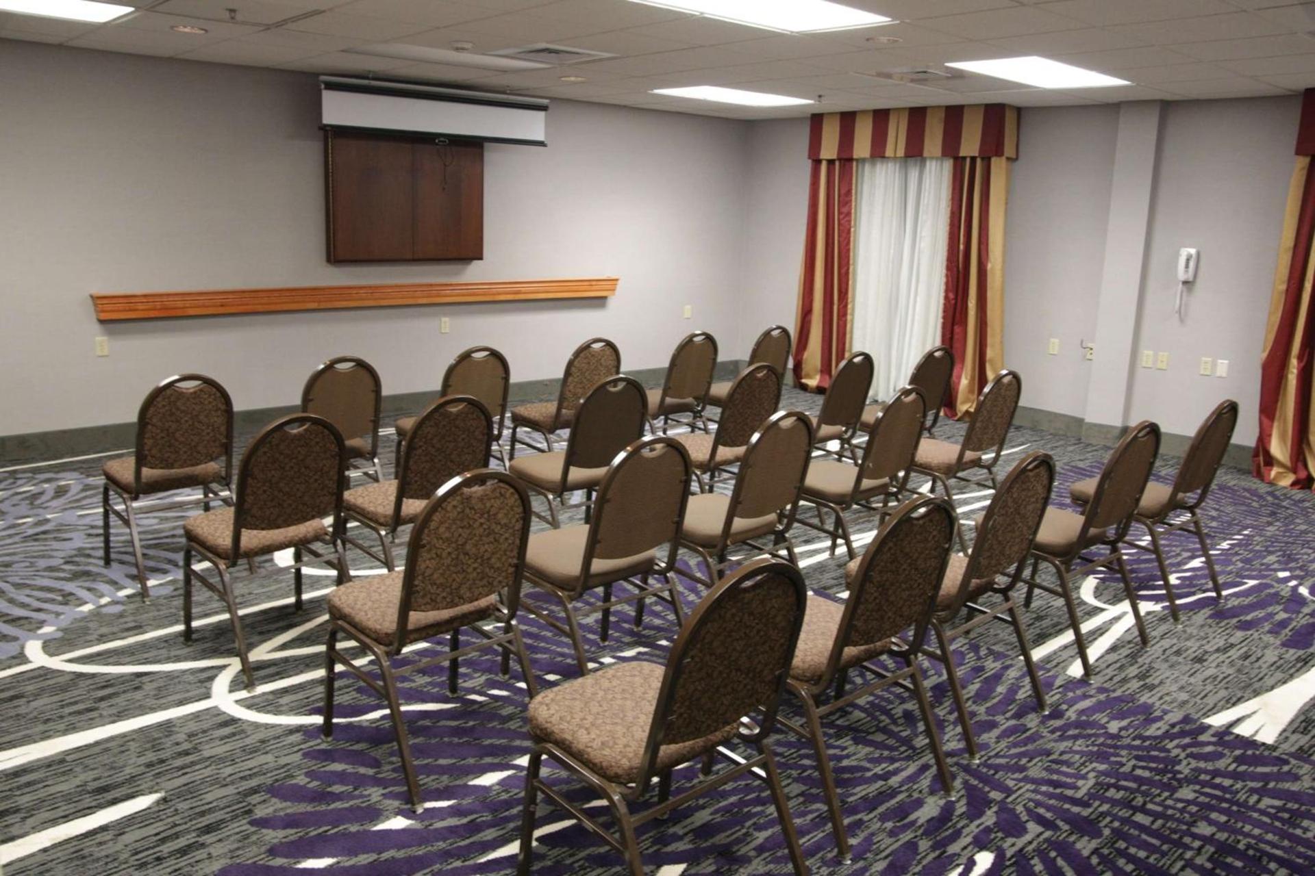 Hampton Inn & Suites Grenada photo 12