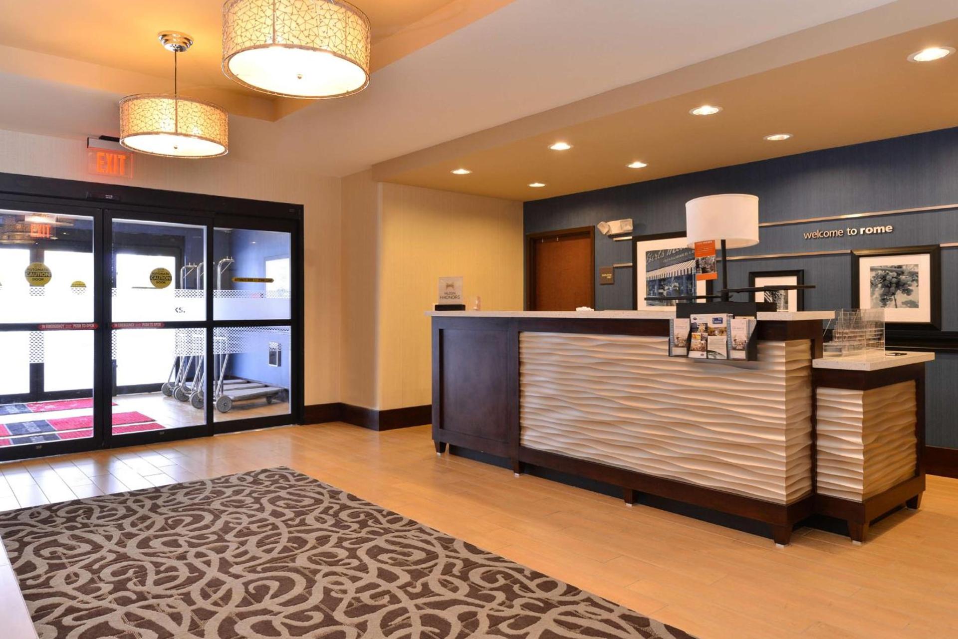Hampton Inn Potsdam photo 5