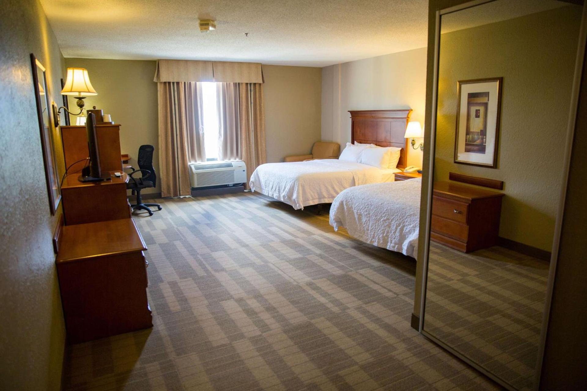 Hampton Inn & Suites Grenada photo 17