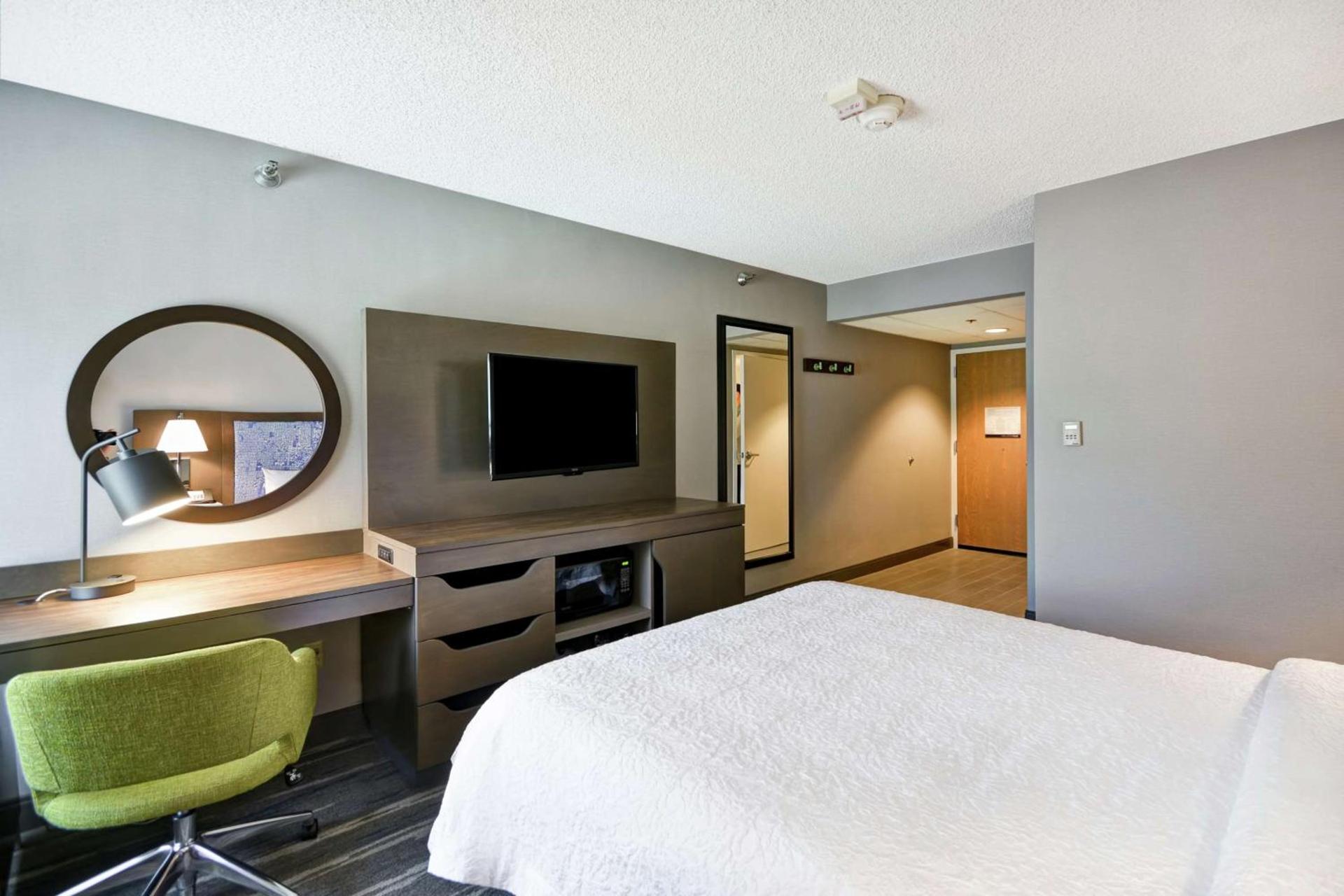 Hampton Inn Seattle/Southcenter photo 17