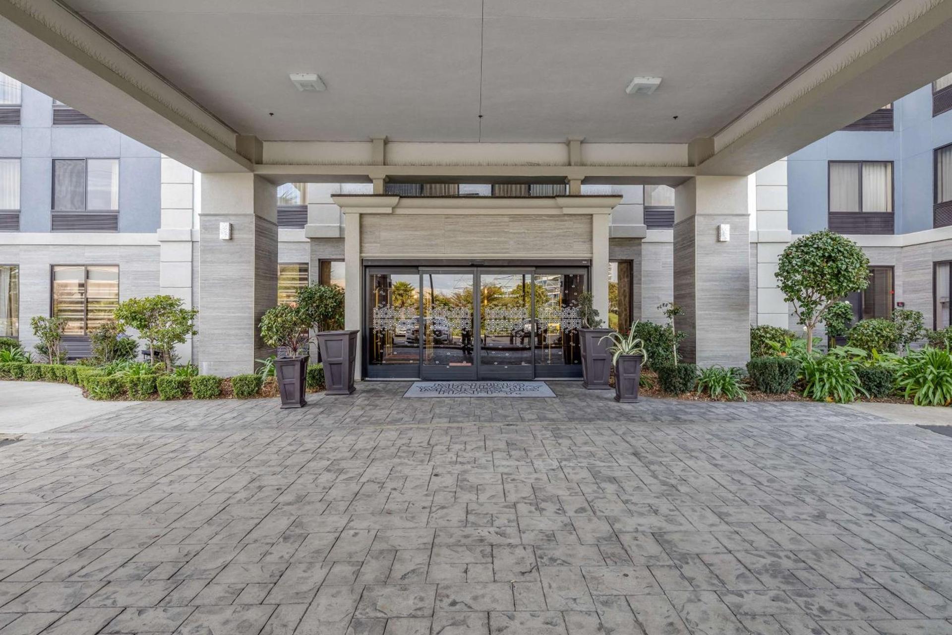 Hampton Inn San Francisco Airport photo 5