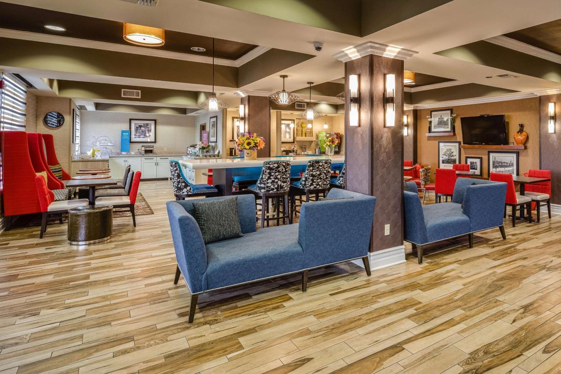 Hampton Inn San Francisco Airport photo 10