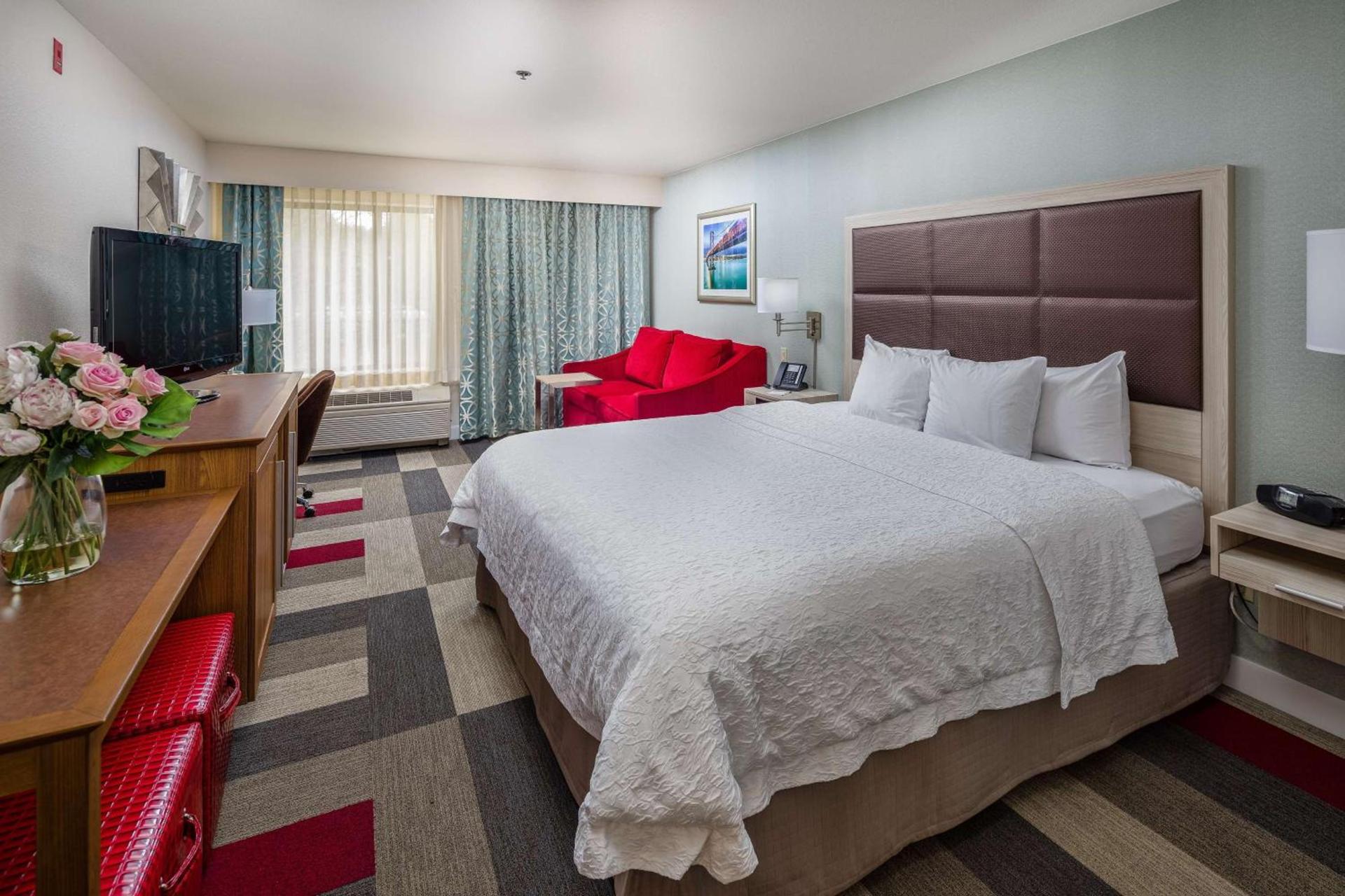 Hampton Inn San Francisco Airport photo 41