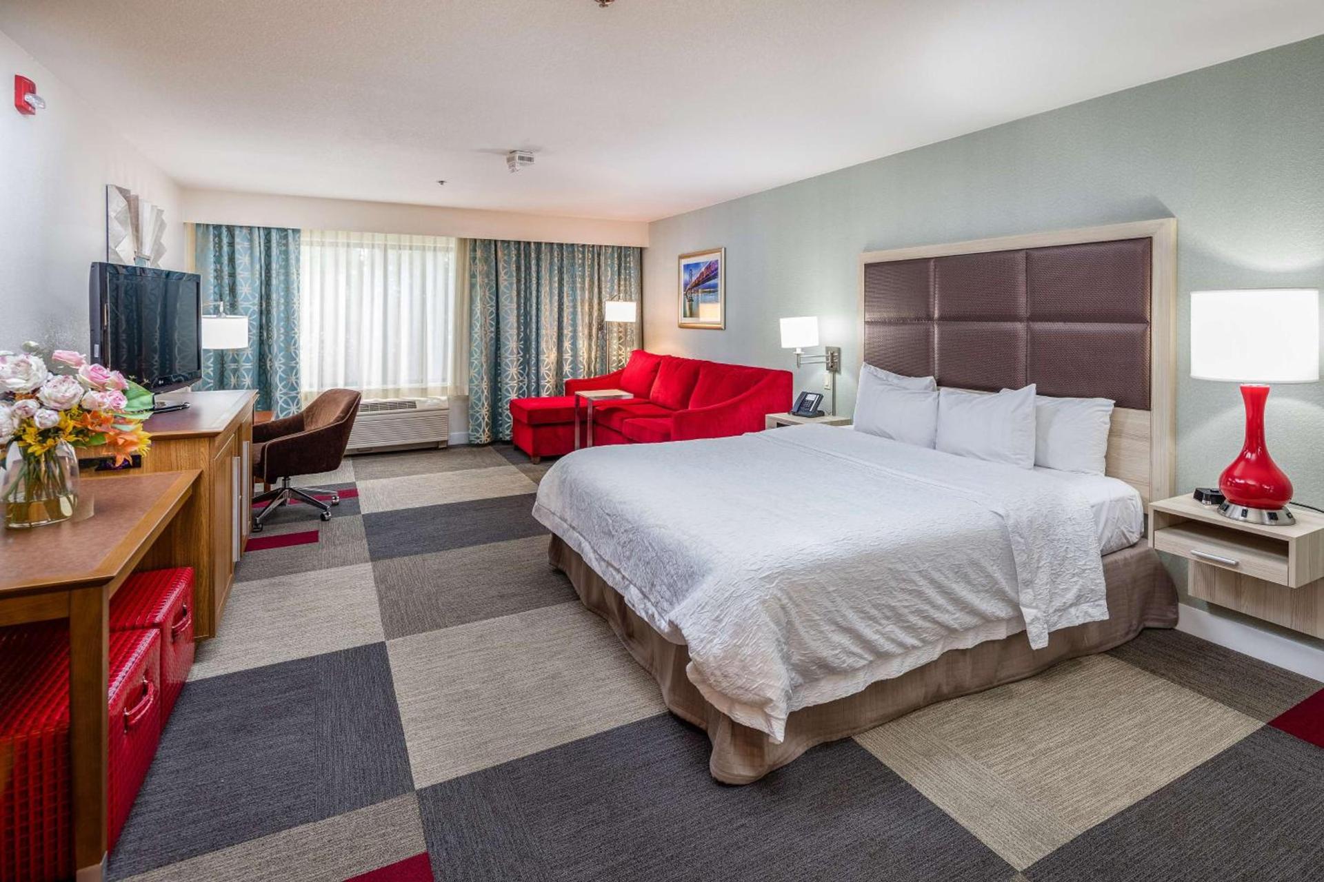 Hampton Inn San Francisco Airport photo 46