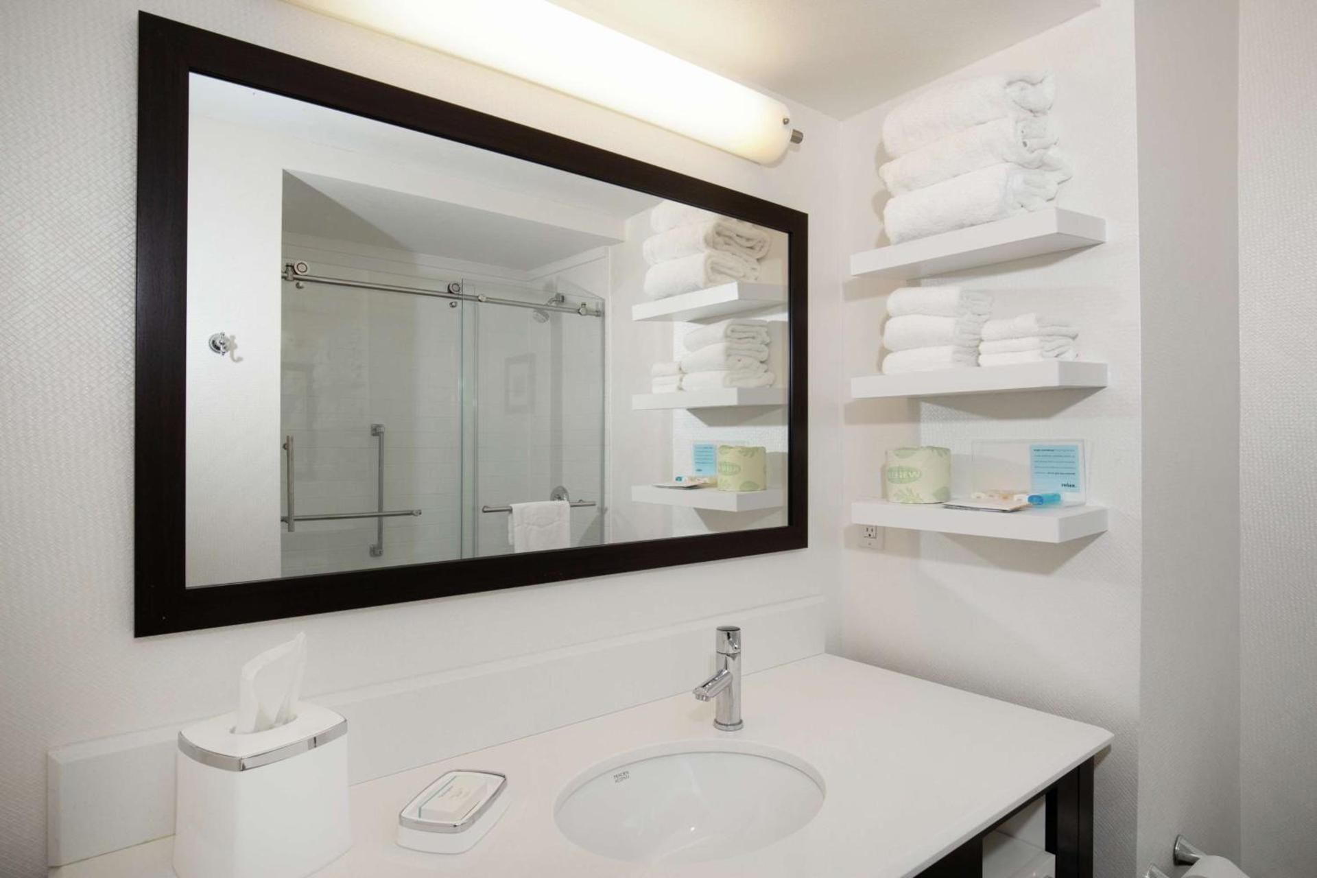 Hampton Inn St. Louis/Collinsville photo 20