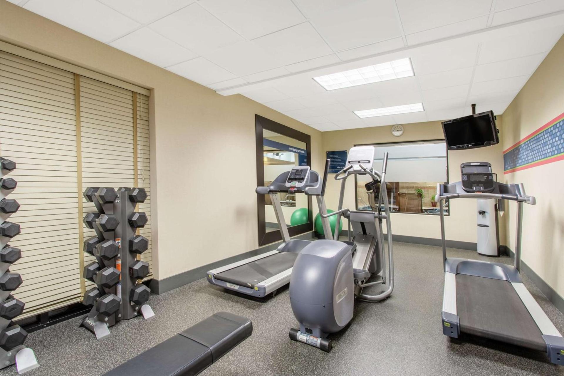 Hampton Inn & Suites Albany-Airport photo 6