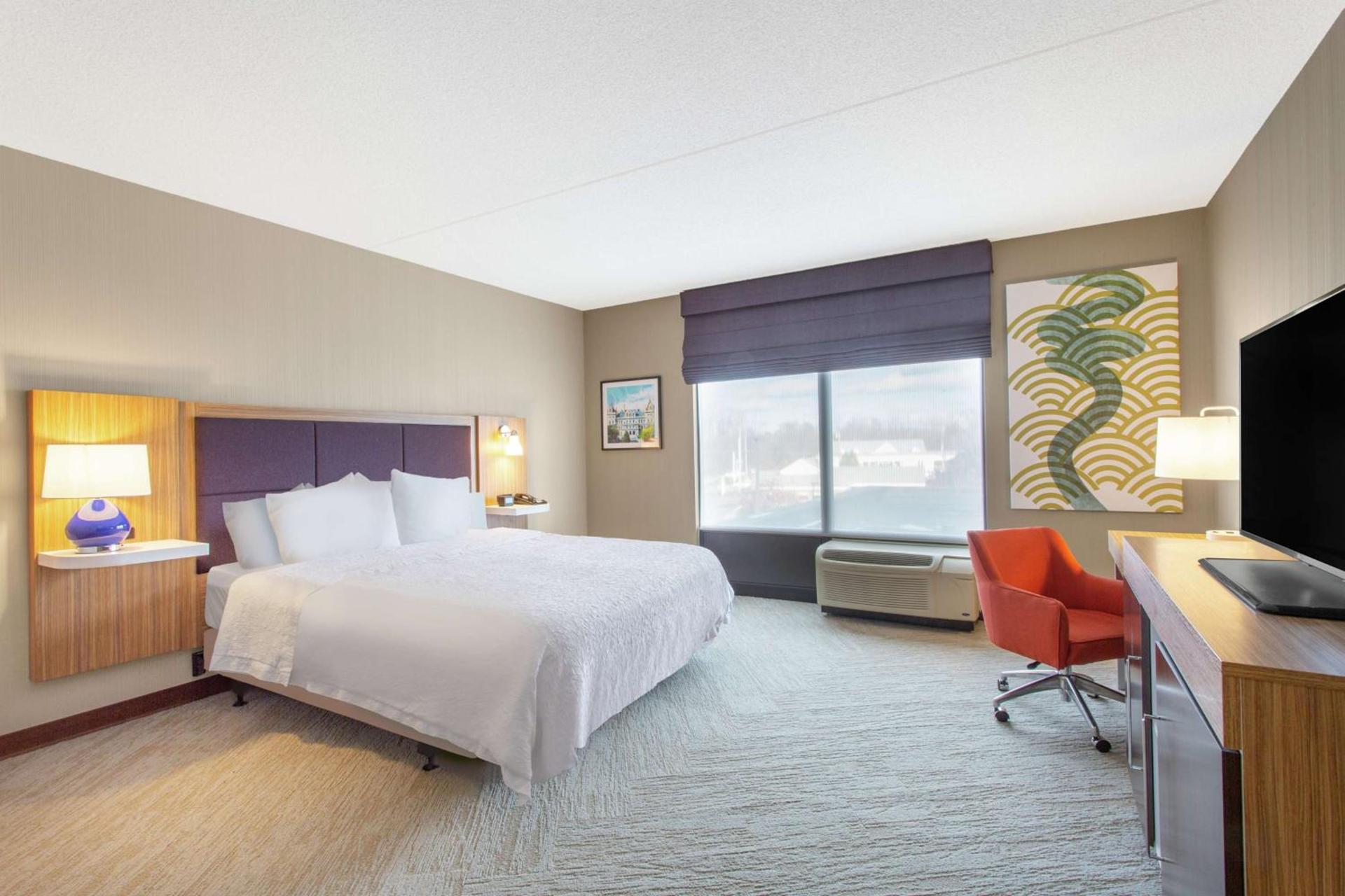 Hampton Inn & Suites Albany-Airport photo 16