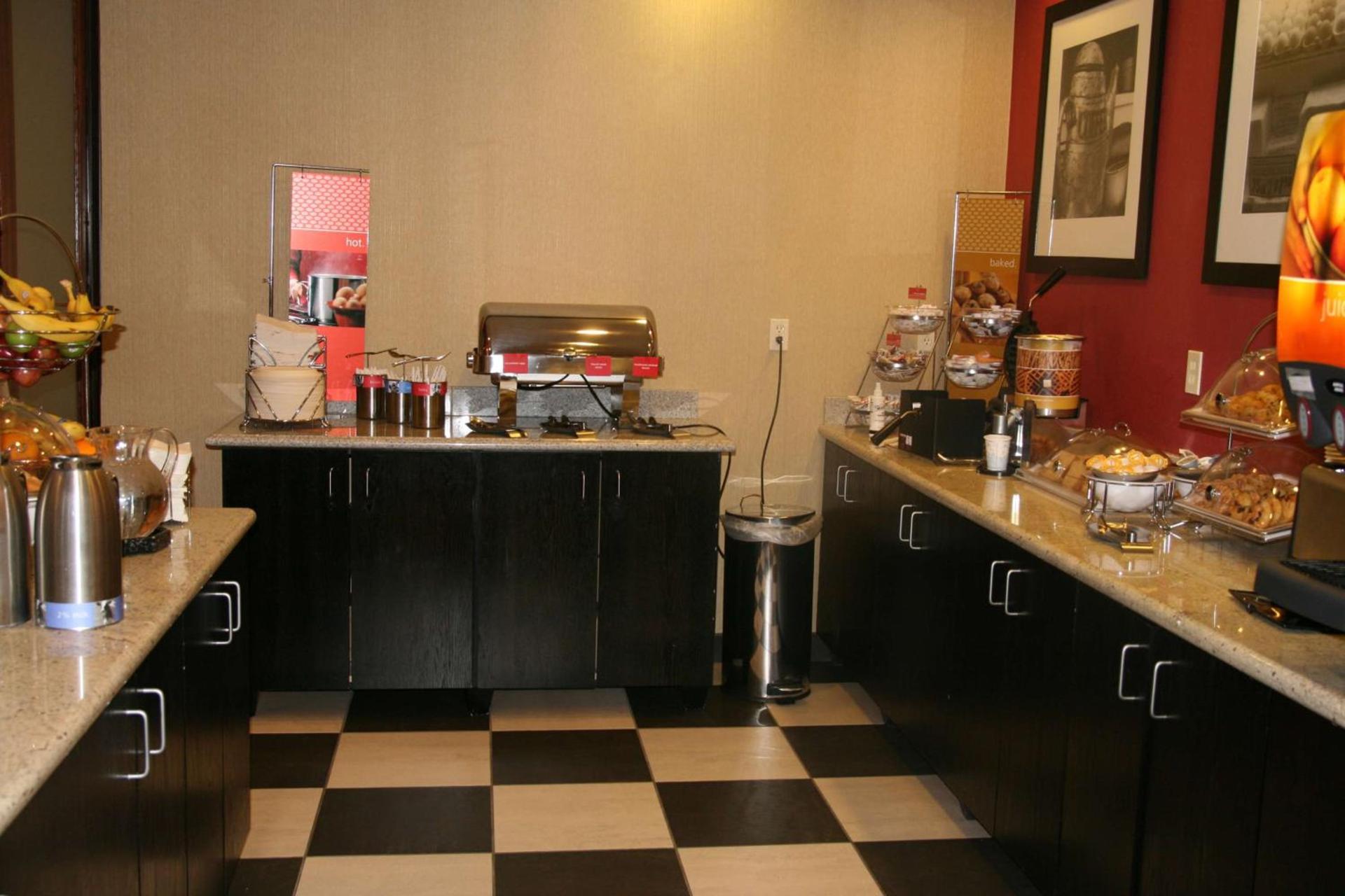 Hampton Inn Van Horn photo 19