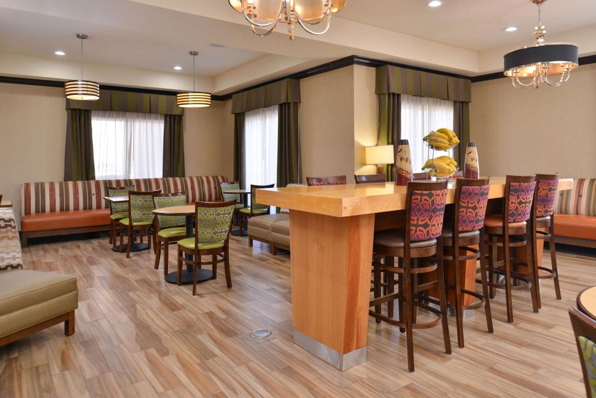 Hampton Inn Van Horn photo 16