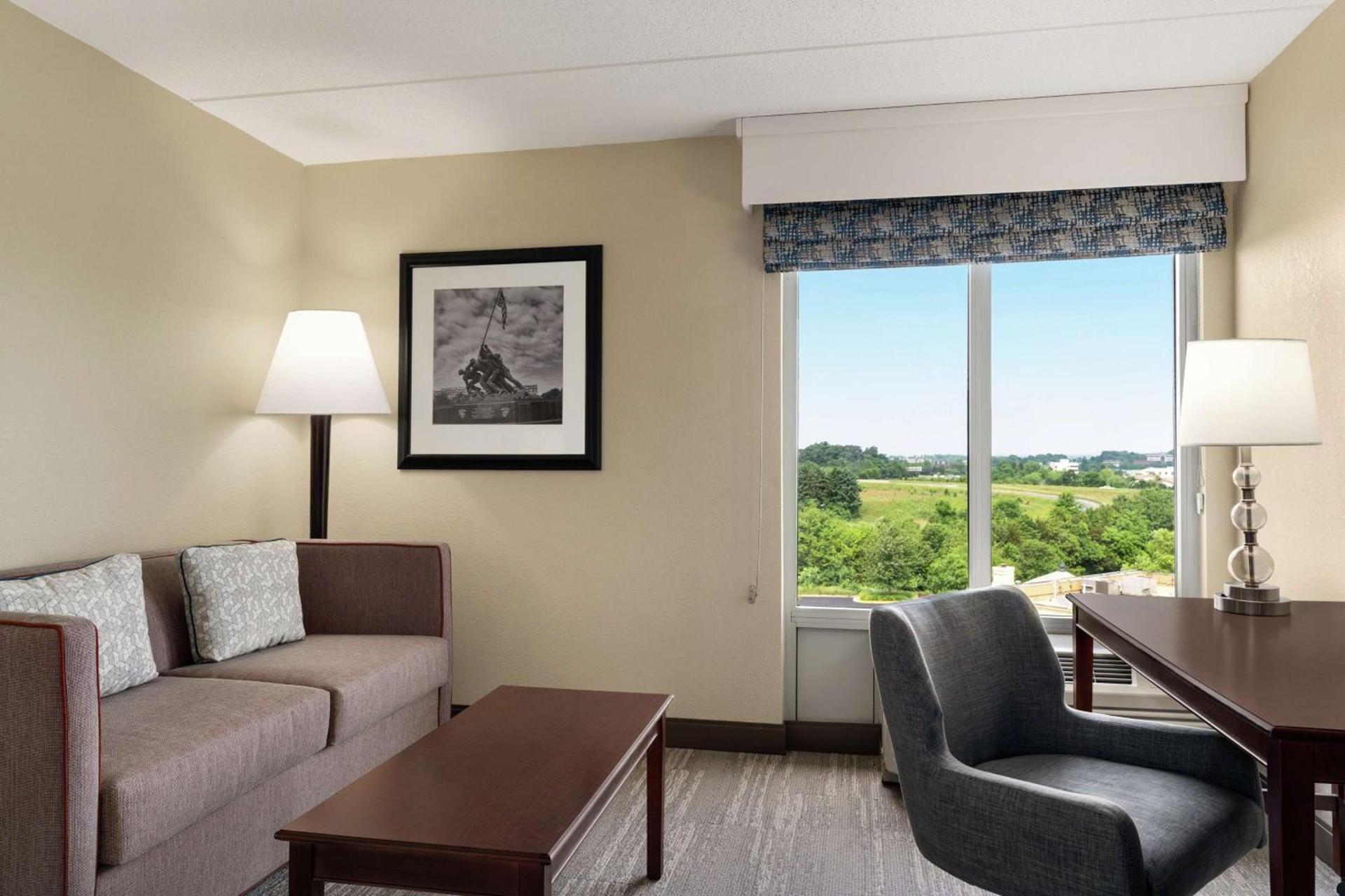 Hampton Inn Dulles/Cascades photo 15
