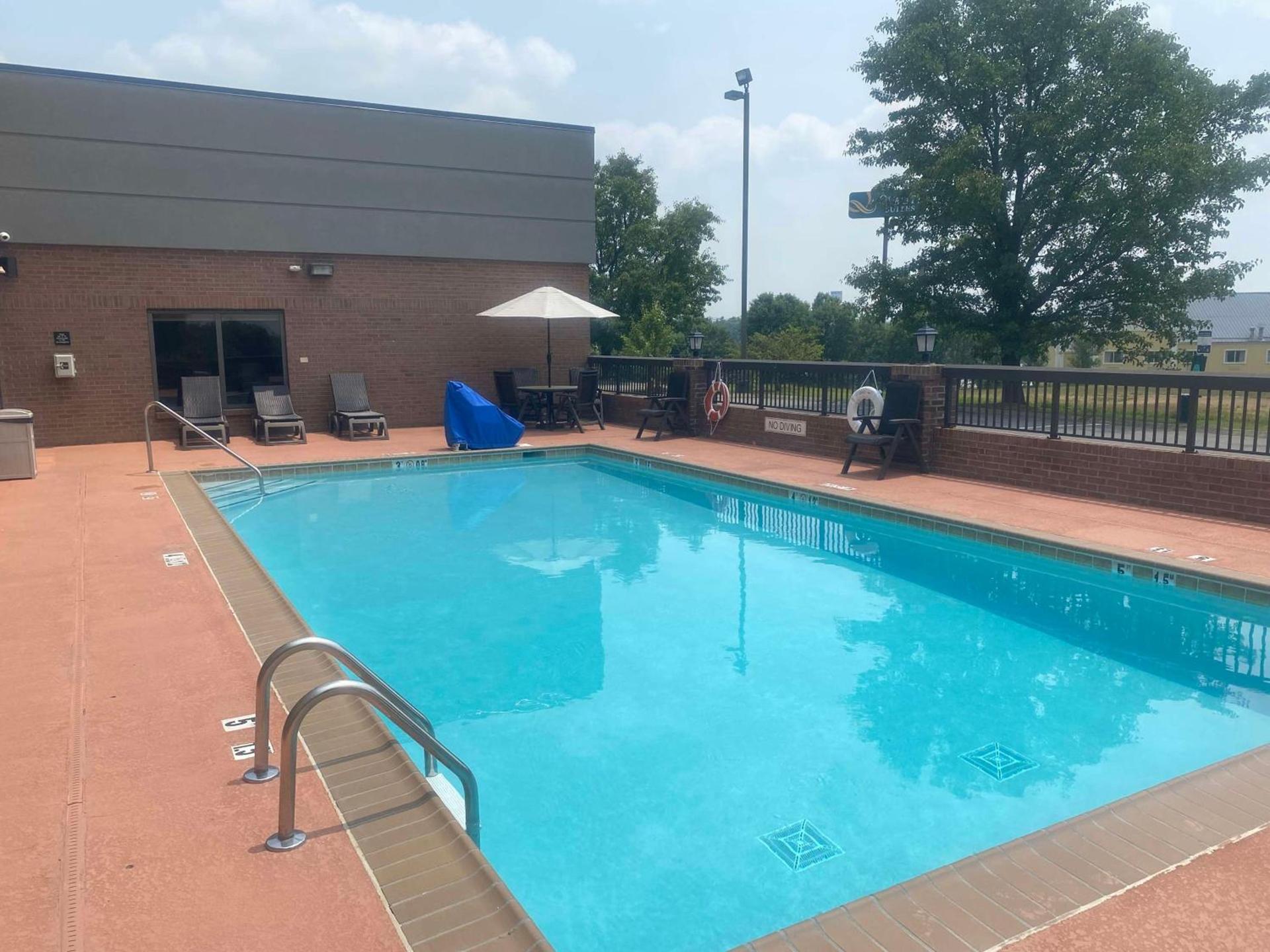 Hampton Inn Corbin photo 8