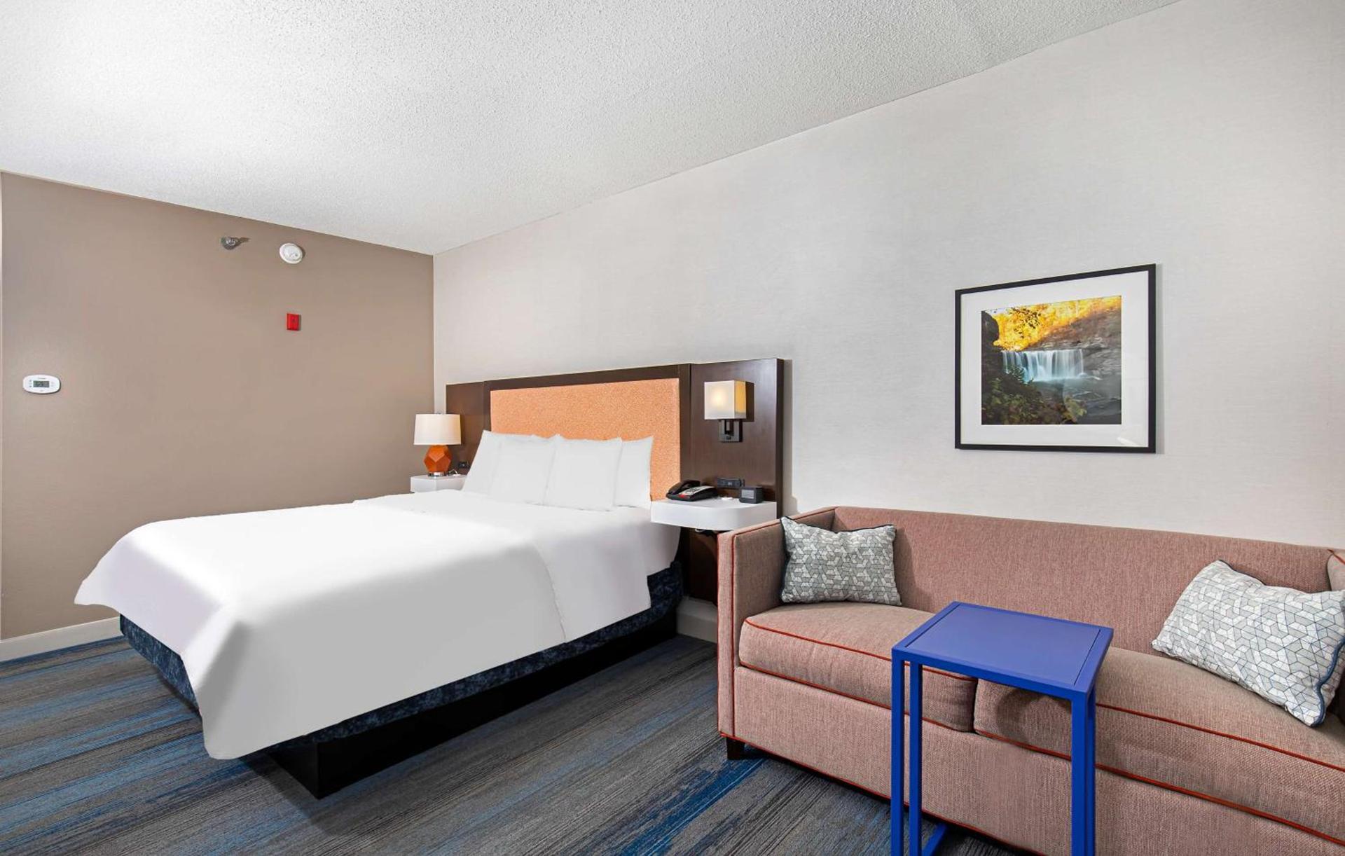 Hampton Inn Corbin photo 20
