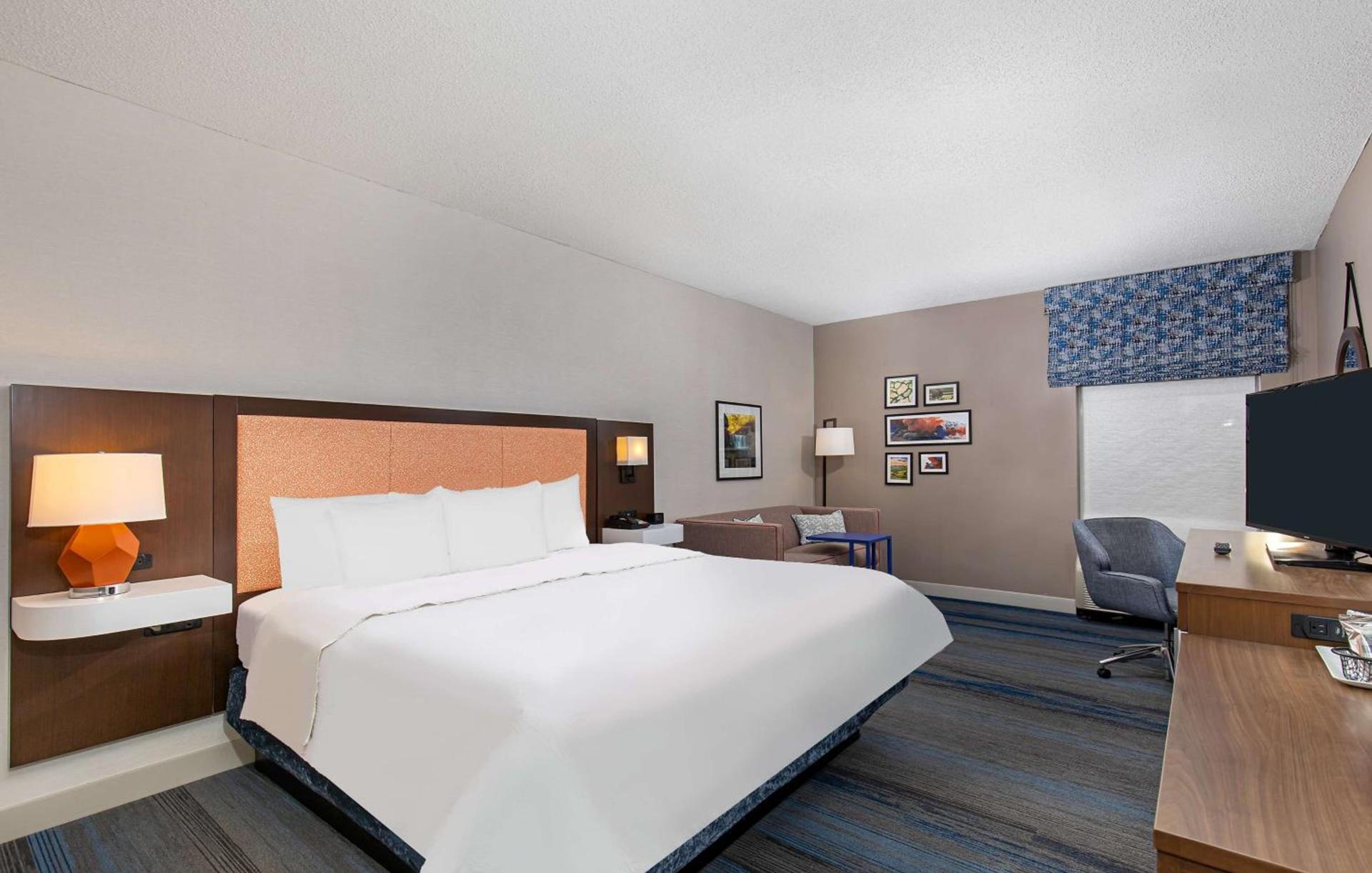 Hampton Inn Corbin photo 21