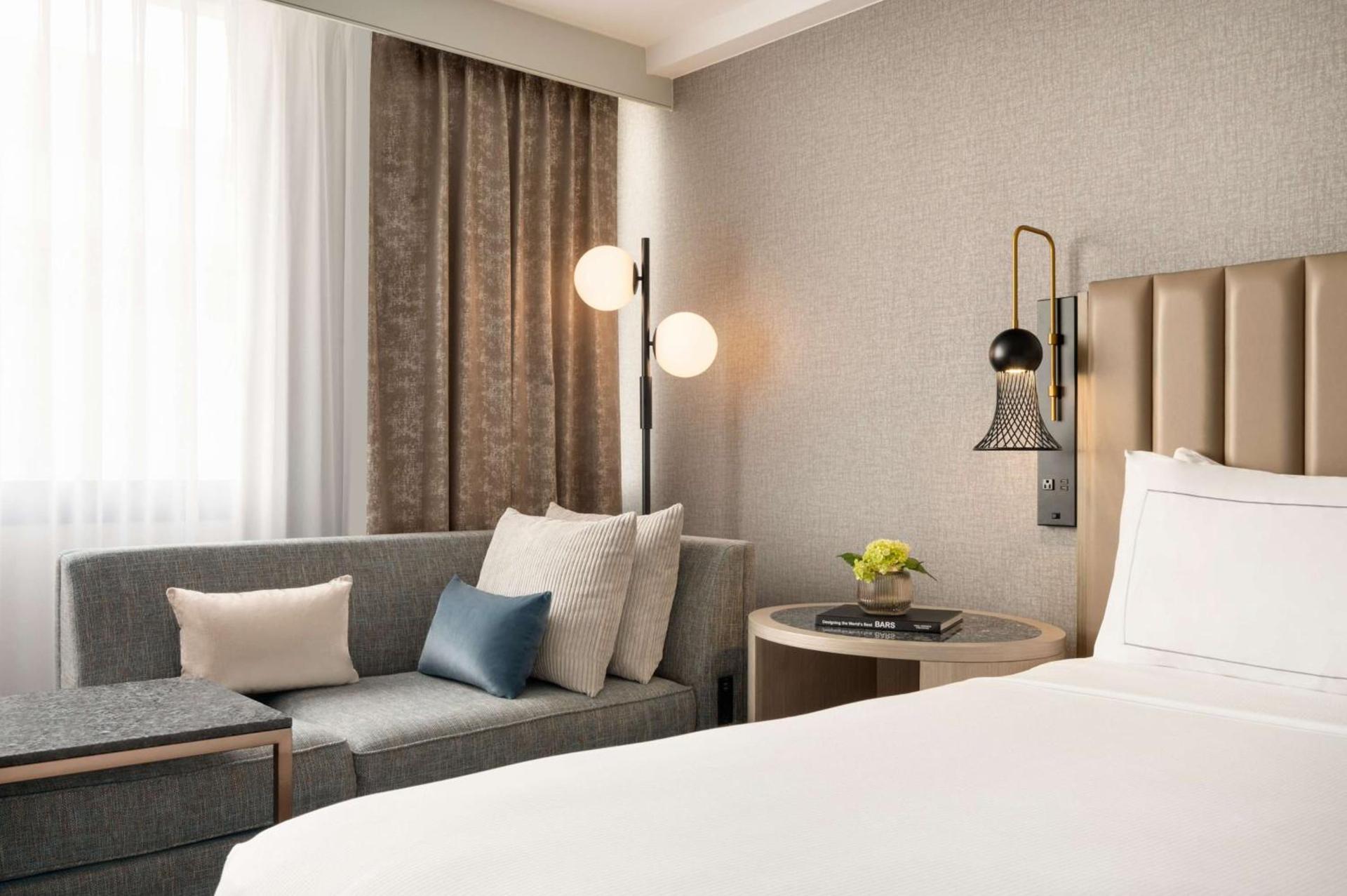 DoubleTree by Hilton San Francisco South Airport Blvd photo 20