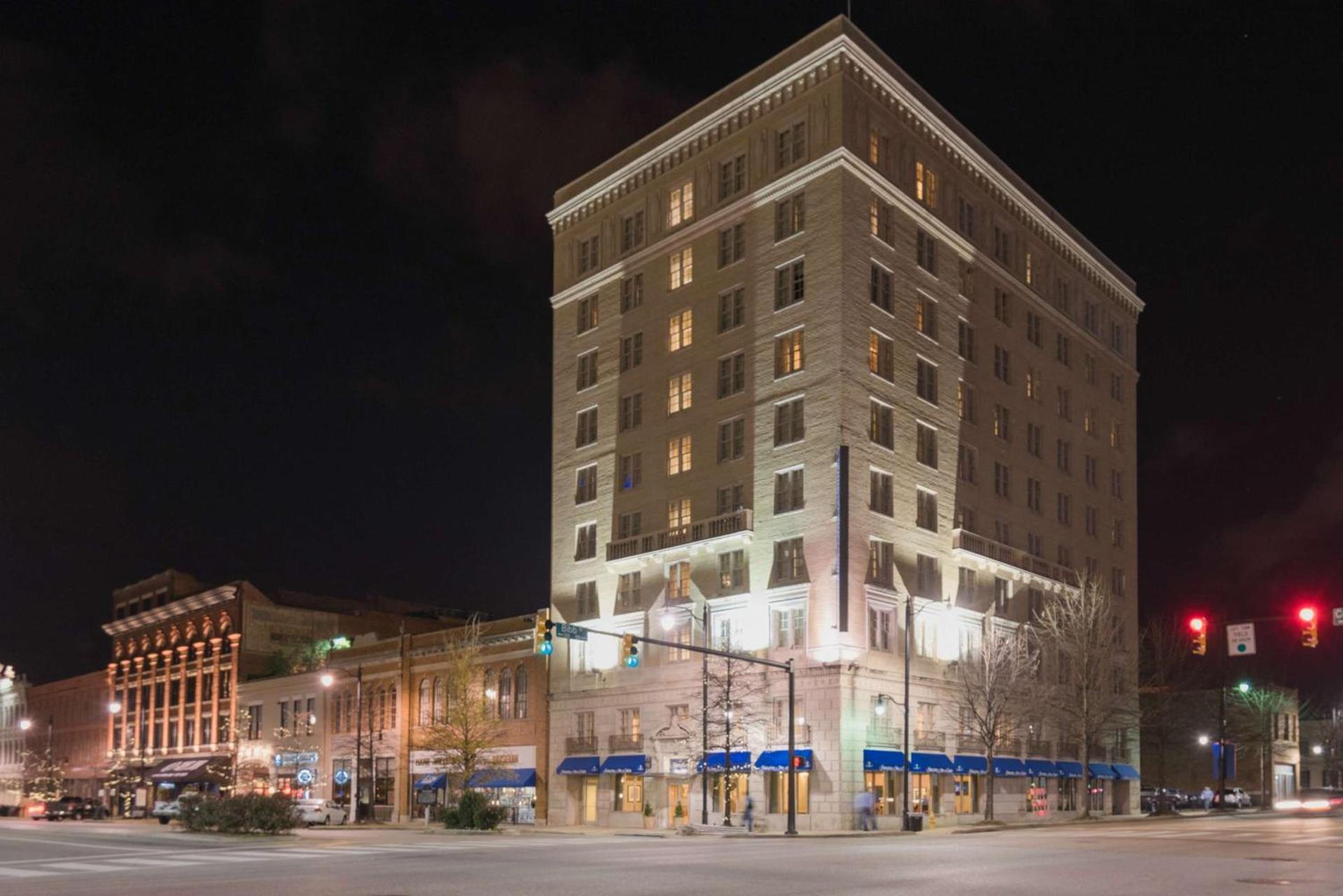 Hampton Inn & Suites Montgomery-Downtown photo 1