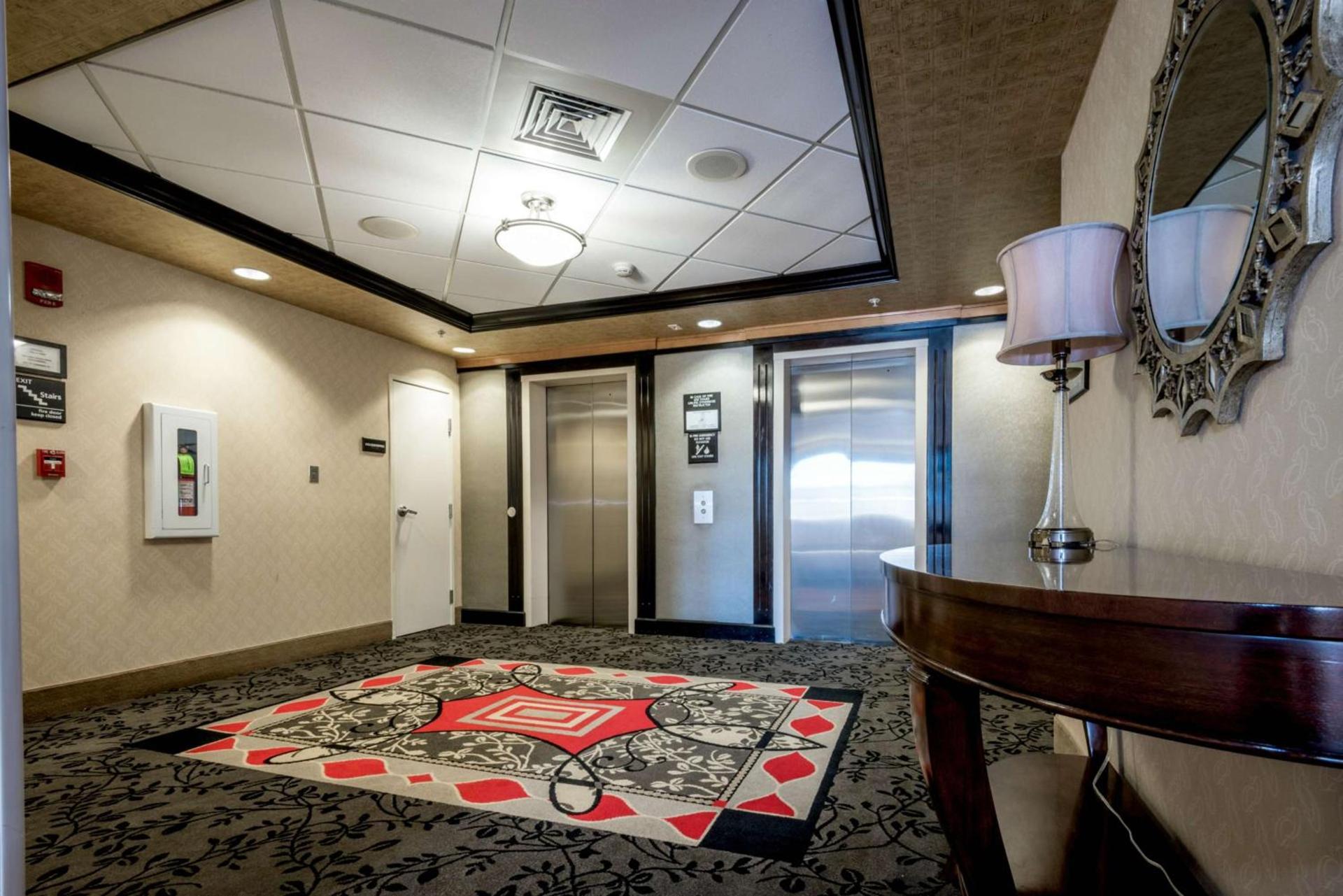 Hampton Inn & Suites Montgomery-Downtown photo 10