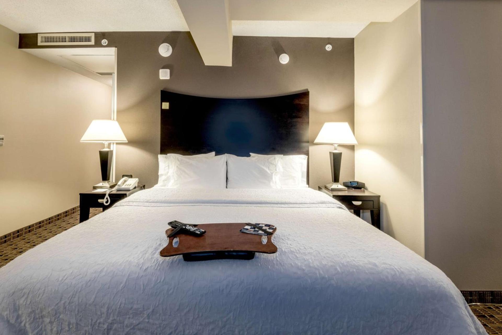 Hampton Inn & Suites Montgomery-Downtown photo 38