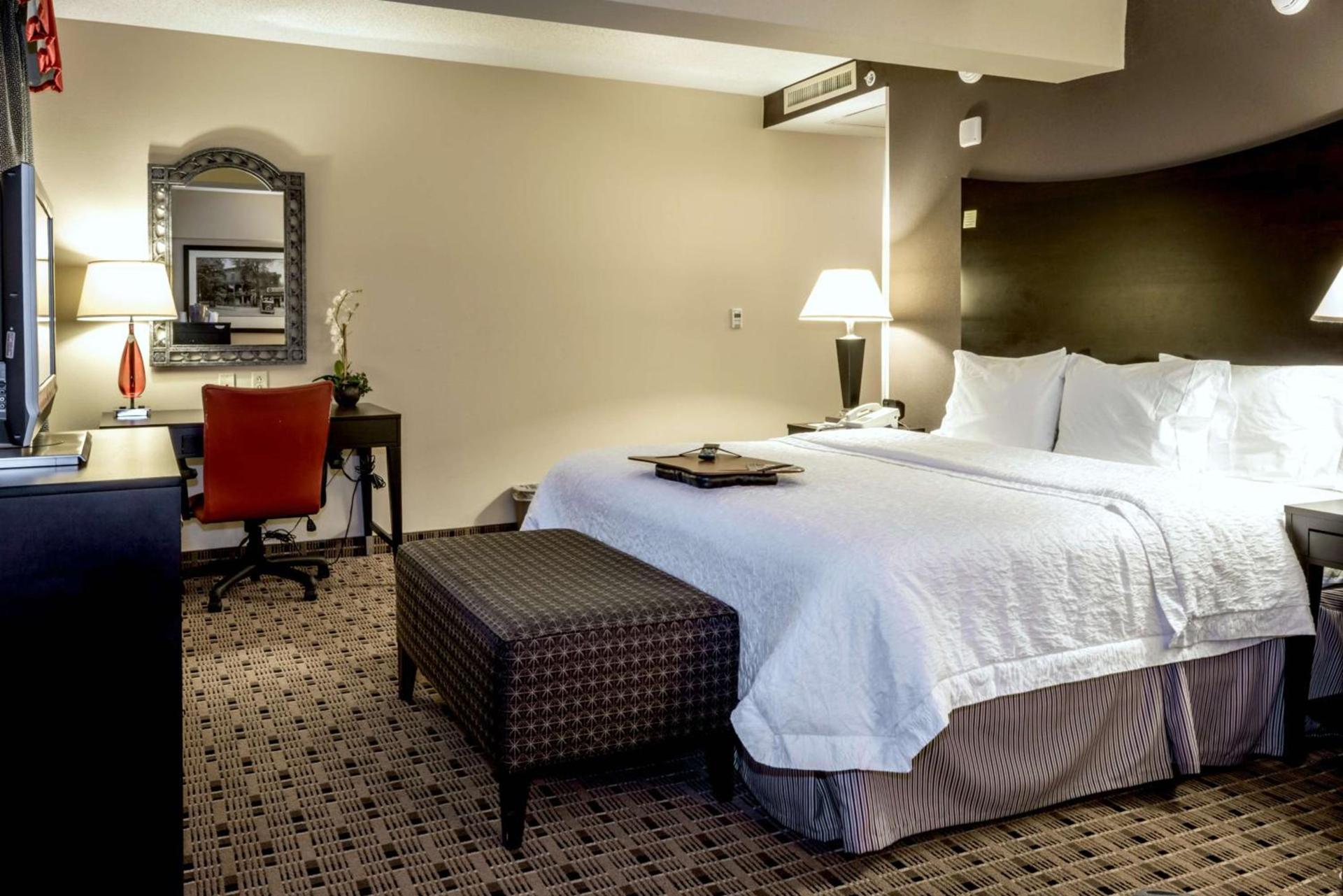 Hampton Inn & Suites Montgomery-Downtown photo 49