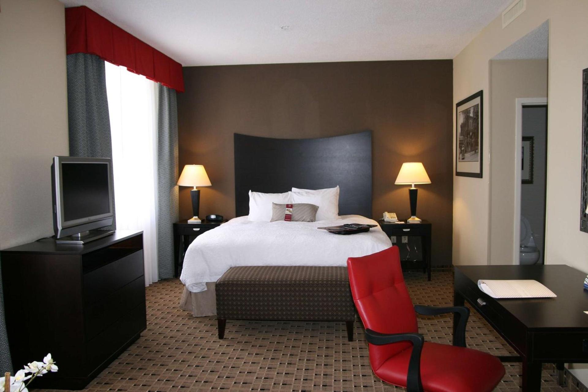 Hampton Inn & Suites Montgomery-Downtown photo 59